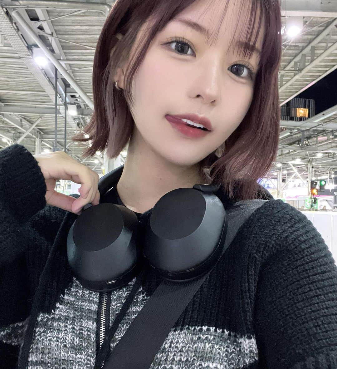 sarimaru(国木田さりまる)のインスタグラム：「サブスクの特別感出していきたいところなんだけど私生活が平穏すぎて難しい🌝今のところめっちゃプライベートな投稿とインスタの見逃し限定配信メインです☺︎」