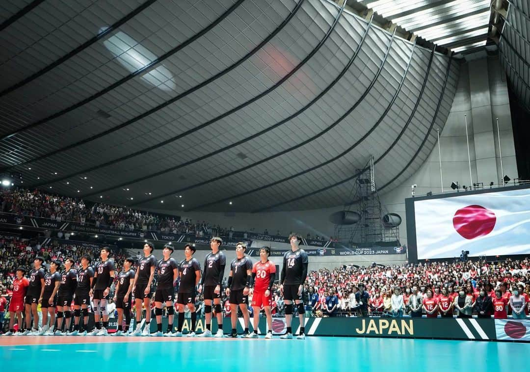 大塚達宣のインスタグラム：「パリオリンピックへの出場権獲得しました！🇫🇷  会場や画面越しでたくさんの応援ありがとうございました！ 特に今大会の会場の一体感はすごく、みなさんの応援が僕たちの力になりました🙋‍♂️  今年の代表シーズンも終わりますが、選手、スタッフ、みんなで一つになって乗り越えることができたと思います👊  そして、これから始まるVリーグ 自身としては初めて開幕から参戦でき、ワクワクしています🔥 長いシーズンになると思いますが、チーム全員で戦い抜きます💪 応援よろしくお願いします📣  #龍神NIPPON #OQT2023 #roadtoparis2024🇫🇷  #パナソニックパンサーズ #PanasonicPANTHERS」