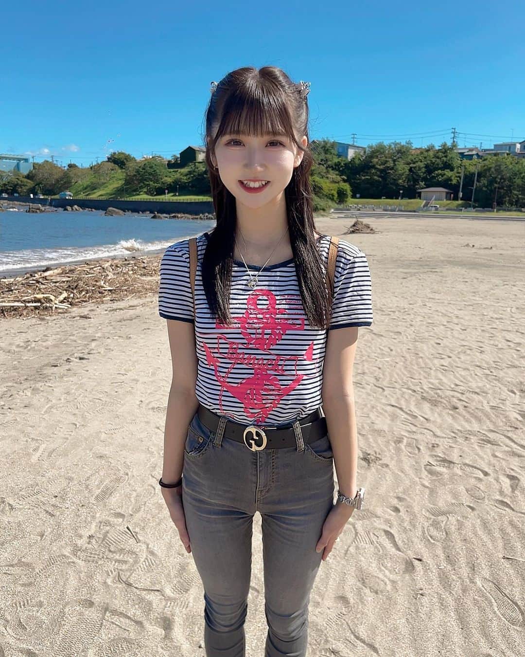 坂本愛莉さんのインスタグラム写真 - (坂本愛莉Instagram)「岩手2日目の思い出〜海編〜 .  #newbieivy #ニュービーアイビー #坂本愛莉 #あいぽん #アイドル #idol #岩手 #蕪島 #fashion」10月9日 19時26分 - airi_sakamoto04