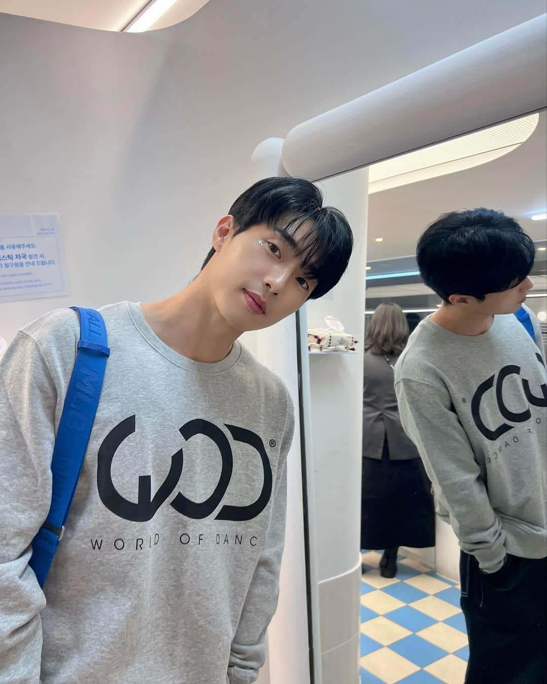 Jay のインスタグラム：「😚🖤」