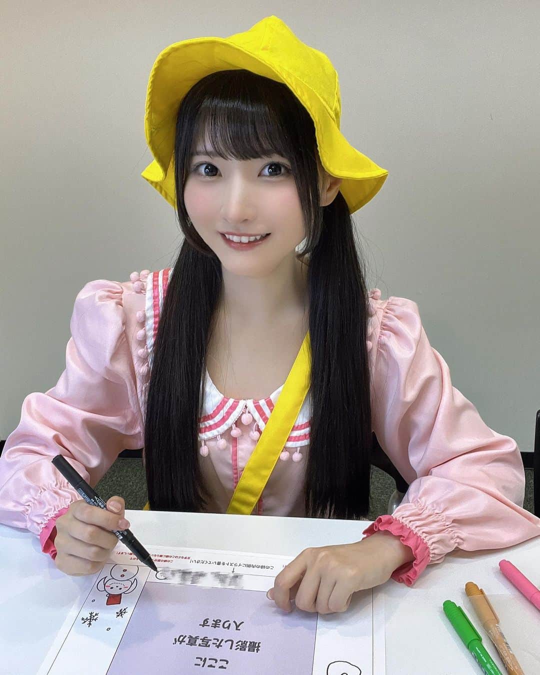 のインスタグラム：「るいちゃん(5)  11/5(日)、12/29(金) オンライントーク受付中です❤︎ 明日13時まで☑️」