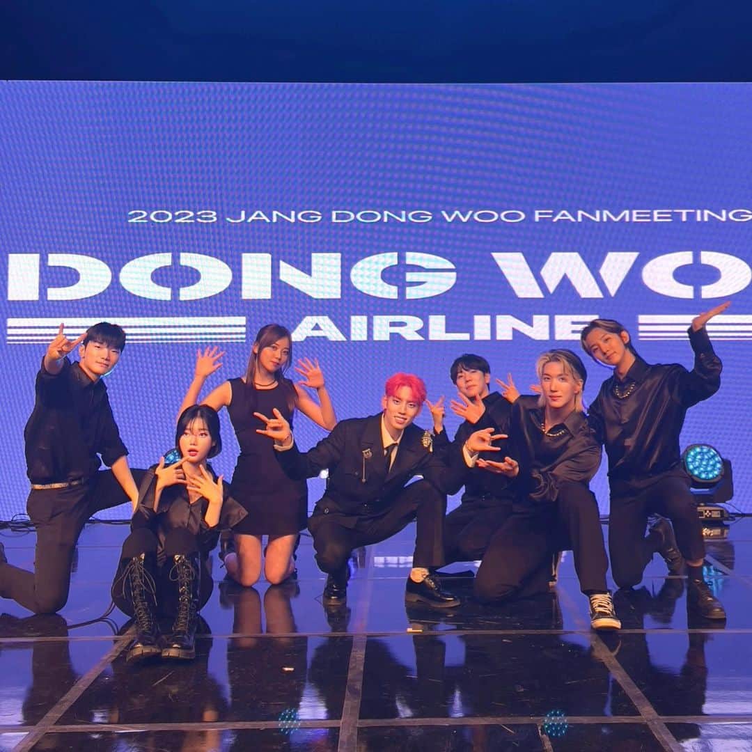 萩尾美聖のインスタグラム：「2023 JANG DONG WOO FANMEETING✈️DONGWOO AIRLINE✈️ @ddong_gg0   멋진 무대 만들어주신 @dope.k__  좋은 기회 주셔서 감사합니다!!!☺️🫶🏻  모두모두 고생 많으셨습니다아🩵🩵  #dongwoo #장동우 #infinite #인피니트」