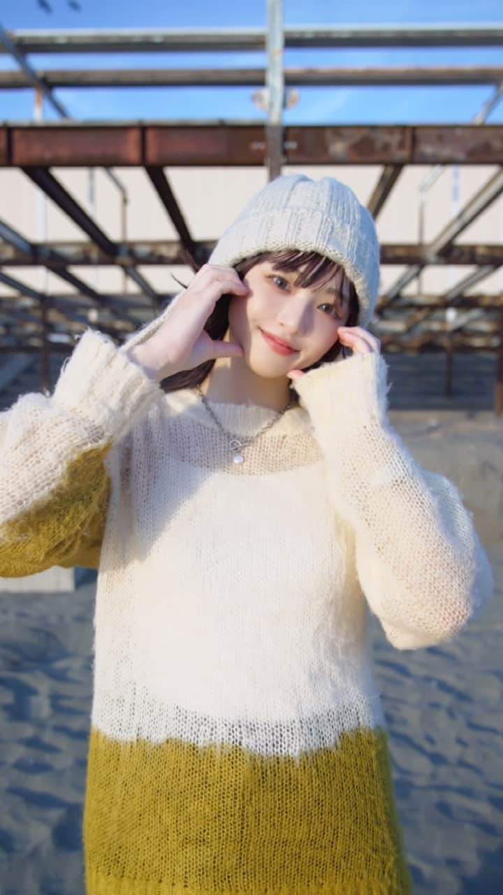 しまものインスタグラム：「New single 恋だとは Koidatowa🌼⁣ ⁣ 振り付け動画です🫶🏻⁣ リールでも音源使ってみてね！ ⁣ Spotify Applemusic YouTube でも聴けます。 ⁣ #しまも #恋だとは #koidatowa⁣ #shimamo #originalsong #Newsingle⁣ ⁣ Spotify YouTube Twitter follow me⁣ → @shimamonx」