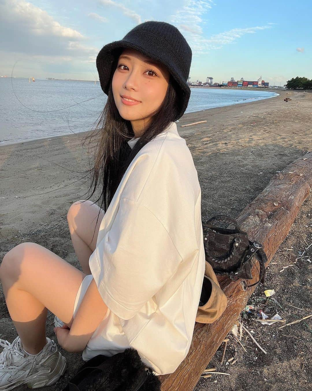 重盛さと美さんのインスタグラム写真 - (重盛さと美Instagram)「🖤🖤🖤」10月9日 20時19分 - satomi_shigemori