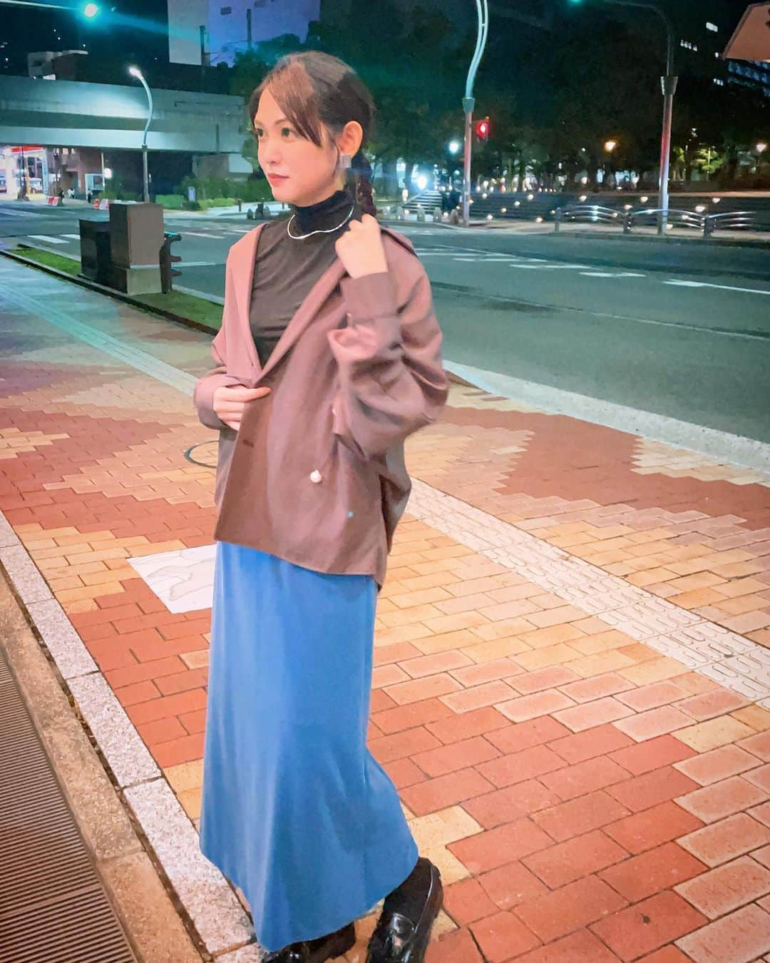 宮﨑真実さんのインスタグラム写真 - (宮﨑真実Instagram)「🤎 今日の衣装☁️ 今日はヴェルカの試合を見終わって OAに駆けつけました⛹️ ヴェルカの試合楽しかったー🏀  #今日のコーデ  #今日の服　#長崎　#長崎ヴェルカ　#馬場雄大 #ヴェルカ　#nagasaki #衣装　#アナウンサー衣装 #アナウンサーコーデ #バスケ　#b1」10月9日 20時19分 - miyazakimami.spocom