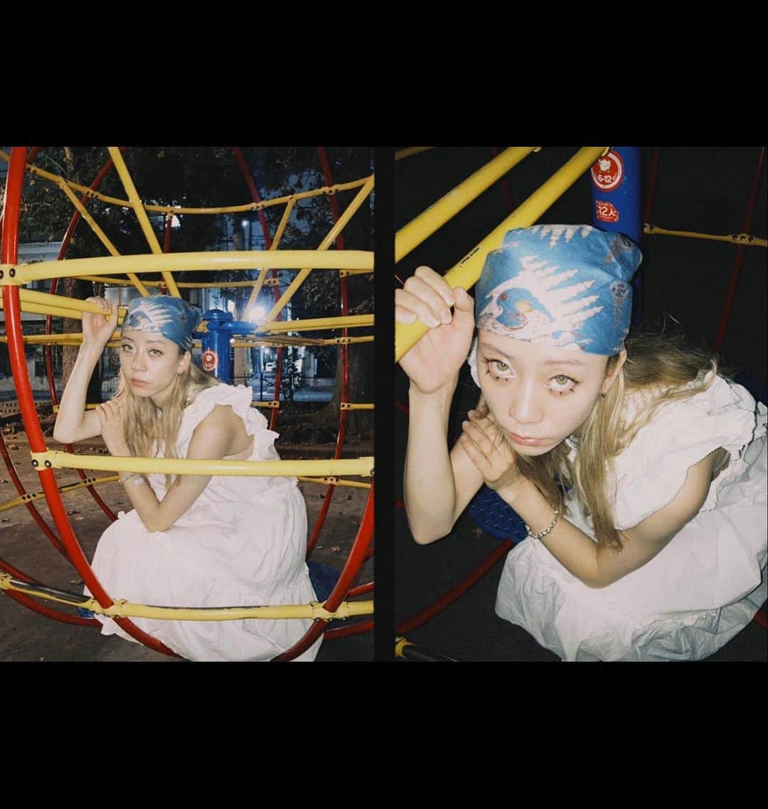 Sumireさんのインスタグラム写真 - (SumireInstagram)「🍔🌞👩🏼‍🦱  hairmake&photo by  @hannaaari 👯‍♀️」10月9日 20時21分 - sumiresmile074