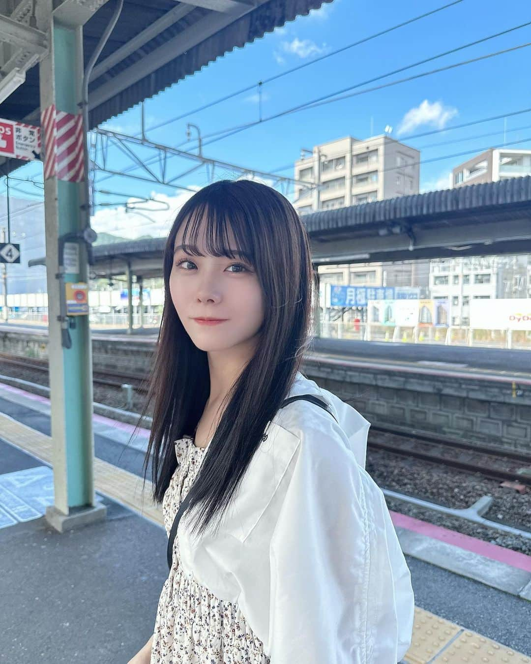 立仙愛理さんのインスタグラム写真 - (立仙愛理Instagram)「🚃🤍」10月9日 20時25分 - _airissen