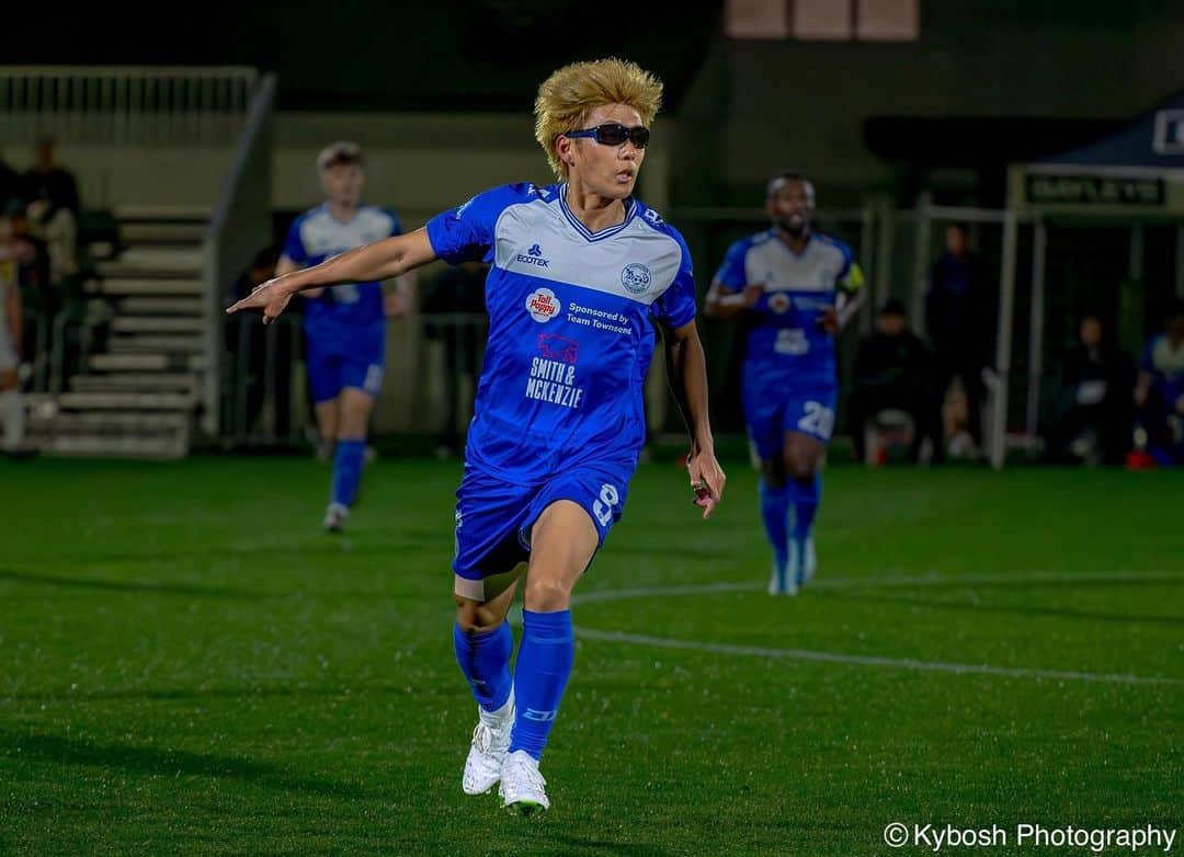 松本光平のインスタグラム：「.  ⚽️Hamilton Wanderers⚽️  @hamilton.wanderers   #hamiltonwanderers  #newzealand #football #bluearmy #hamilton #nz #9 #ニュージーランド #ハミルトン #サッカー #松本光平　  ◾️松本光平 個人スポンサー 一覧  【メンズルシアクリニック】 @mensluciaclinic.pr   【ルシアクリニック】 @luciaclinic.pr   【Venture Lab.株式会社】 @venture_lab.group   【株式会社ディープサンクス】 @deep.thanks   【Studio Le Temps】 @studioletemps_iyagi   【医療法人社団 西宮回生病院】 @hmw_group  【JPEC】 @jpec.official   【ジェイペック鍼灸整骨院】 @jpec.medical   【美骨鍼灸サロンLucia】 @bikotsusalon.lucia   【友廣聡】 @satoc3104   【株式会社ミヒロL.C.P】 @ceomm316   【応援隊長 木村】  【増本整形外科クリニック】 @masumoto_seikei   ◾️個人サポート 【ADAPTインソール】 @adapt_sdys   【EAUDVIEスポーツサングラス】 @sunglass_eaudevie   【株式会社プレシャスケア】 @w.fujiwara   【株式会社FIXIT】 @fixit.japan   【株式会社クーバー・コーチング・ジャパン】 @coerver.japan   【株式会社アプロフランチャイズシステム】 @manabu_kawai   【erable creation】 @erable_creation   【株式会社ケイズネッツ プリント】 @ks_nets」