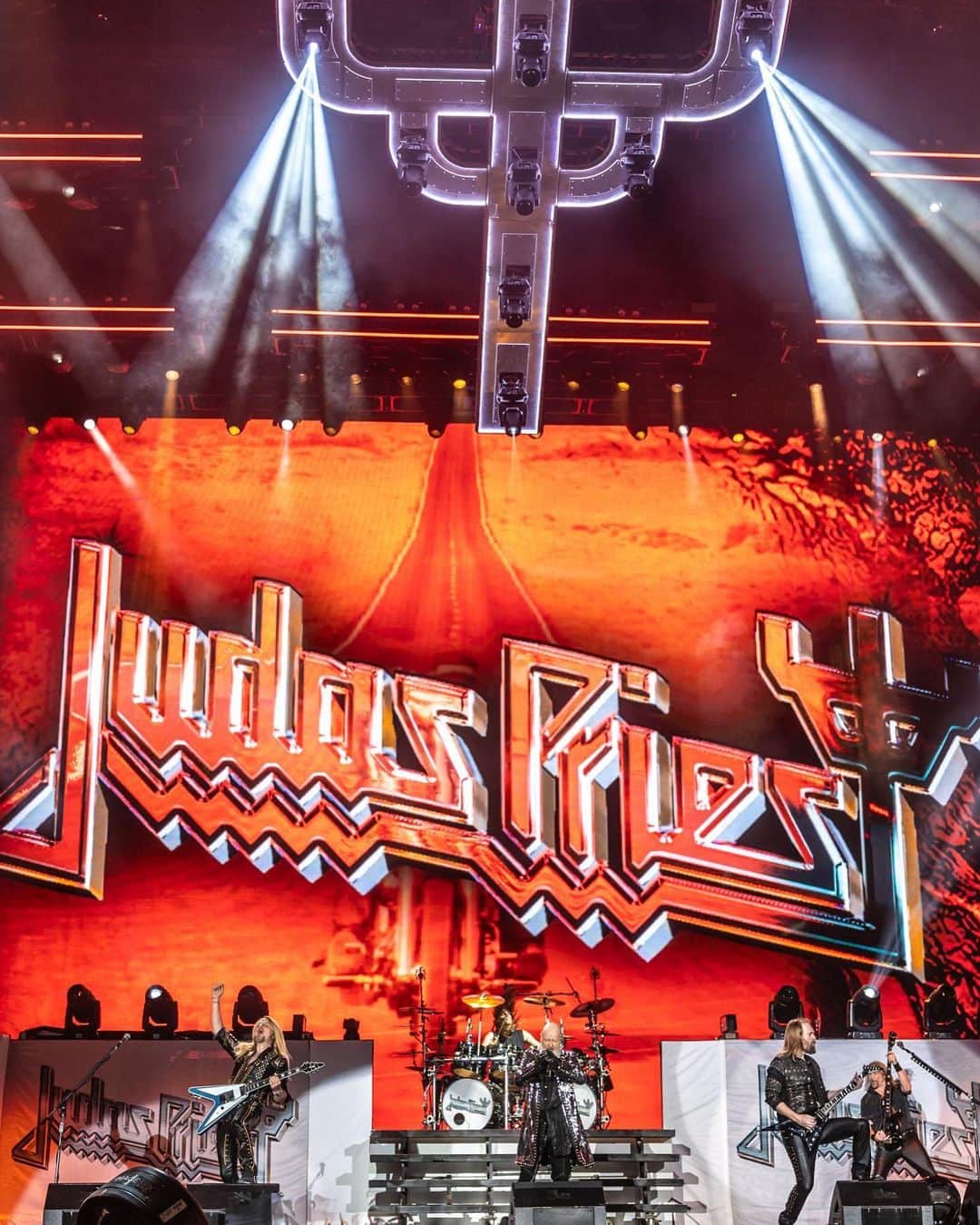 Rock Soundさんのインスタグラム写真 - (Rock SoundInstagram)「Rock royalty hit California this weekend as Power Trip festival welcomed a massive lineup of legends to the stage  Here’s a little look at what happened when Iron Maiden, Guns ‘N’ Roses, Metallica, Tool, Judas Priest and AC/DC all came together for one epic weekend  Photos via Power Trip Festival  #powertrip #powertripfestival #rock #metal #acdc #metallica #ironmaiden #judaspriest #tool #gunsnroses」10月9日 20時47分 - rocksound