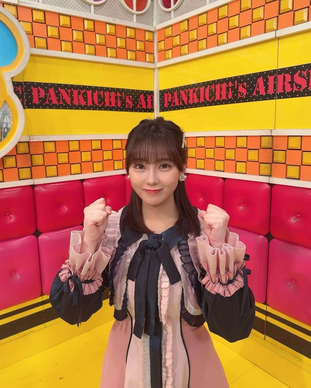 田中美久のインスタグラム：「#ネプリーグ に出演します！. . . 小さい頃からよく見ていた番組なので本当に嬉しいです！ 橋本環奈さん率いる10月ドラマメンバーと、私は大久保さん方バラエティチームで頑張りました。. . 本当に精一杯頑張ってきたので優しい目で見てくださいヽ(；▽；). . 放送日は、10月16日です。はぁどきどき。. . スタジオの皆様がお優しくて助かりました。ありがとうございました。 そして、番組に呼んでいただき本当に嬉しかったです。こんな私をよんでくださりありがとうございました。いい経験になりました！ #フジテレビ　#バラエティ　#珍回答」