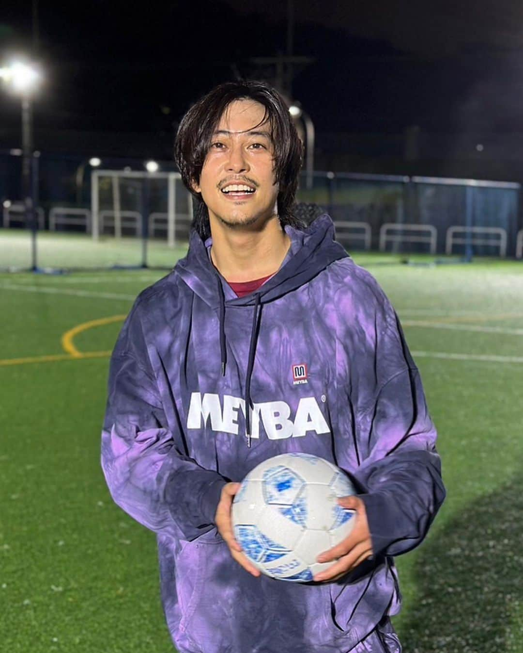 佐野岳のインスタグラム：「スポーツの日⚽️ そりゃ、スポーツせな！  いい汗かいた！ 気持ち良すぎやね🎵」