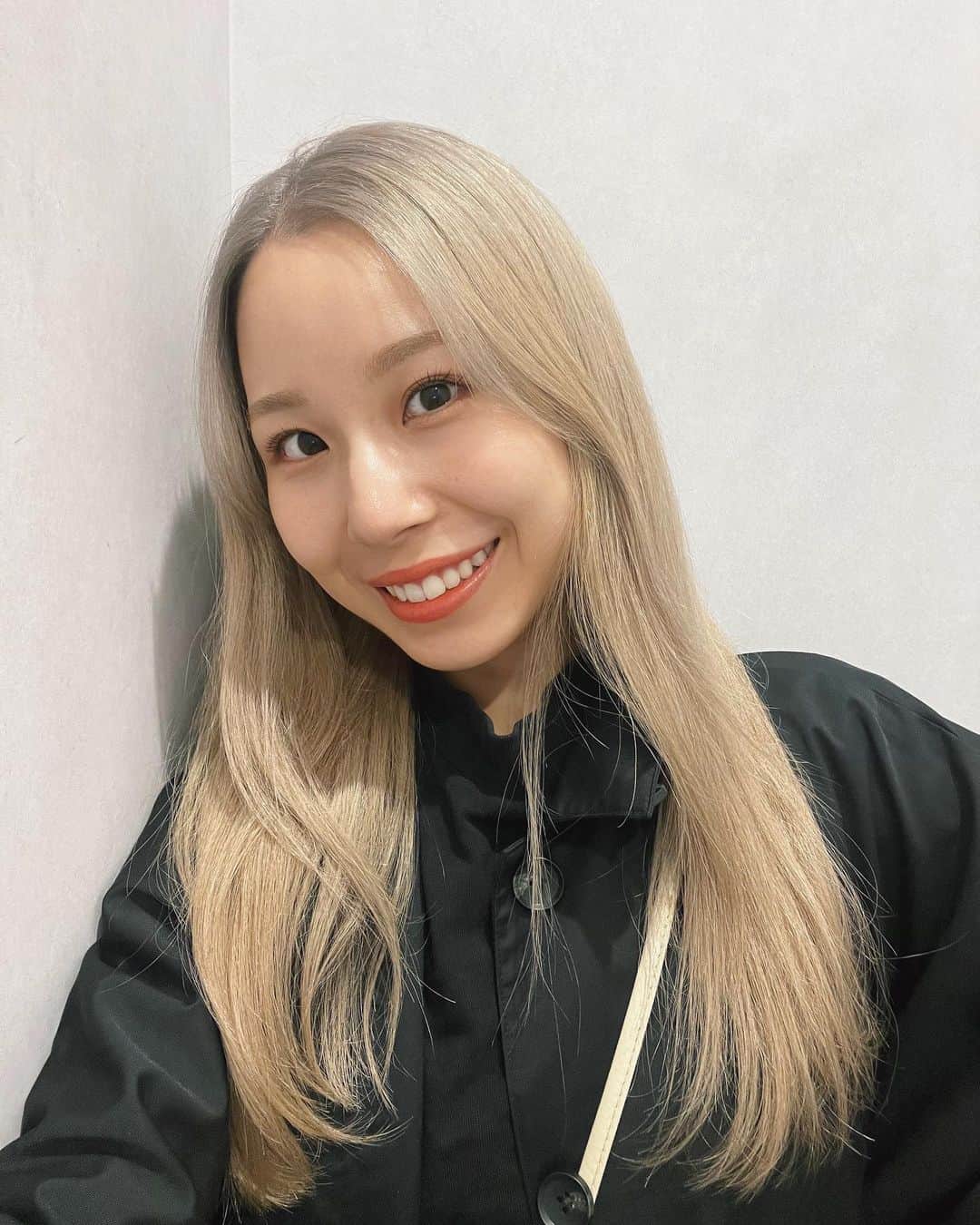 絹のインスタグラム：「ピカチュウで溢れた10日間だった🛡⚡️ 何かを一生懸命頑張ることは ほんっとに楽しいね！ かけつけてくれたみんなありがとうだよ。  そしてsowerのみんなにお願い🕊🤍 2024年2月11日(日) まだ言えないけど空けておいてほしい...なっ！ やっとだよ🫶🏻」