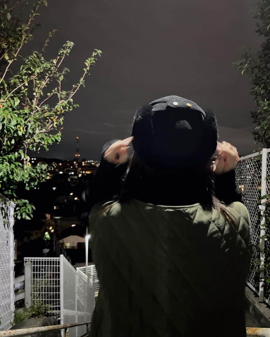 平塚日菜さんのインスタグラム写真 - (平塚日菜Instagram)「.  .  .  夜🌛  寒いよーーー！  がくがく、鳥肌が止まらなかった😧笑」10月9日 21時15分 - hiratsukahina