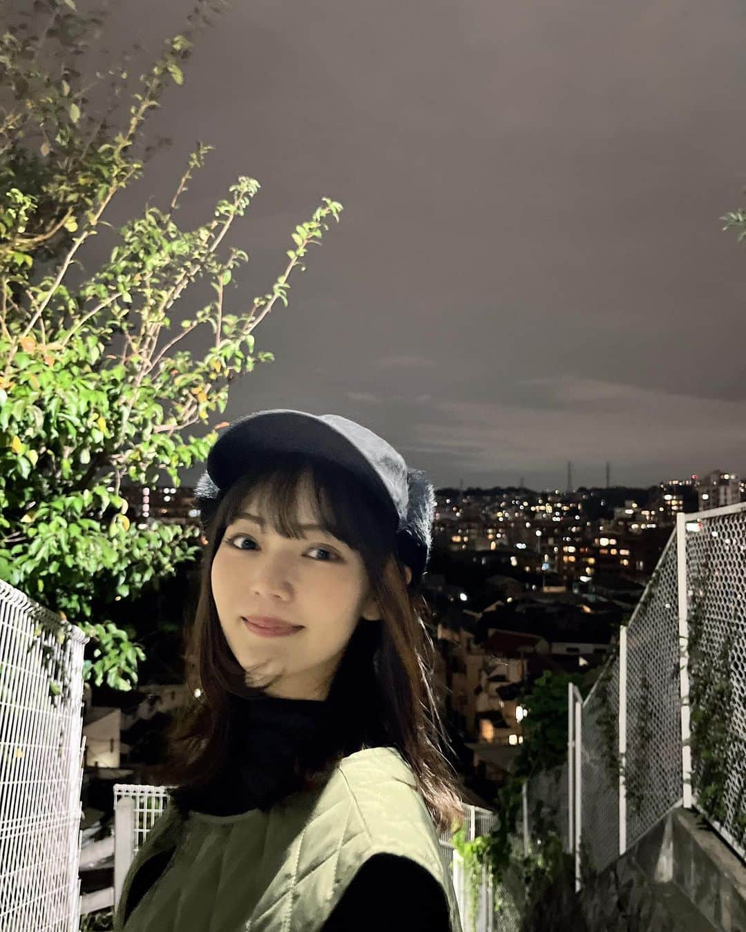 平塚日菜さんのインスタグラム写真 - (平塚日菜Instagram)「.  .  .  夜🌛  寒いよーーー！  がくがく、鳥肌が止まらなかった😧笑」10月9日 21時15分 - hiratsukahina