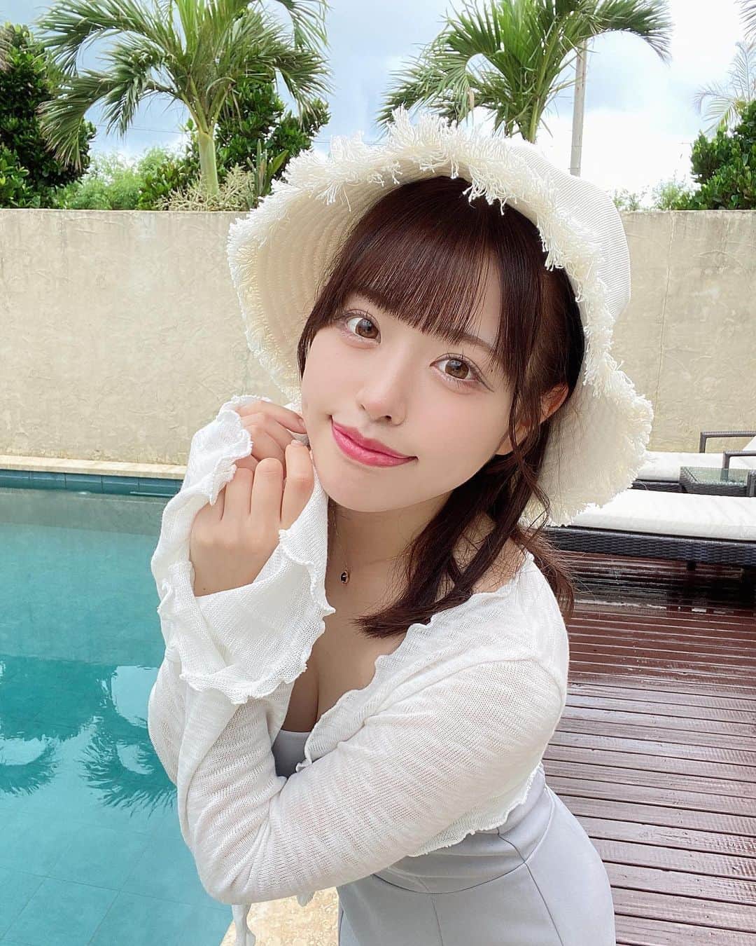 あやののインスタグラム：「in宮古島  #春あやの  #宮古島 #沖縄 #宮古島旅行 #japan #japanesegirl #kawaii #アイドル #地下アイドル  #ヘアアレンジ  #コスプレ#低身長コーデ #乃木坂 #アイドル好きと繋がりたい #イコラブ #ノイミー #asiagirl #tiktok #メイド服 #music #ネイルデザイン #アイドル好きと繋がりたい #アイドルヘア #新宿カフェ #アイドルメイク #水着 #水着女子 #水着撮影会 #水着モデル #グラビア #グラビアアイドル」
