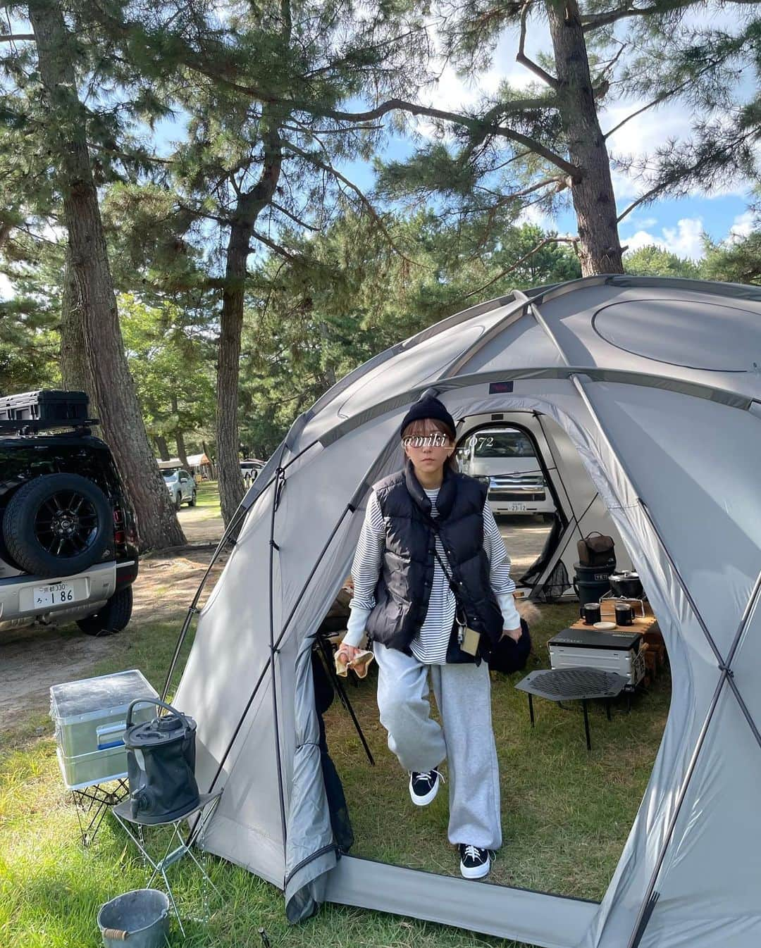 mikiさんのインスタグラム写真 - (mikiInstagram)「▶︎ 2023.10.9(mon) ・ 久し振りのキャンプ🏕️ イベントキャンプだったので にぎり寿司教室に参加したり わんちゃんのゲームに参加したり めっちゃ楽しかった😆🙌  ・ ・ #キャンプ #アウトドア #キャンプギア #キャンプ好きな人と繋がりたい #アウトドア好きな人と繋がりたい #自然 #キャンプ用品 #キャンプ女子 #外遊び #キャンプ好き #テント #アウトドアコーデ #キャンプコーデ」10月9日 21時44分 - miki__072