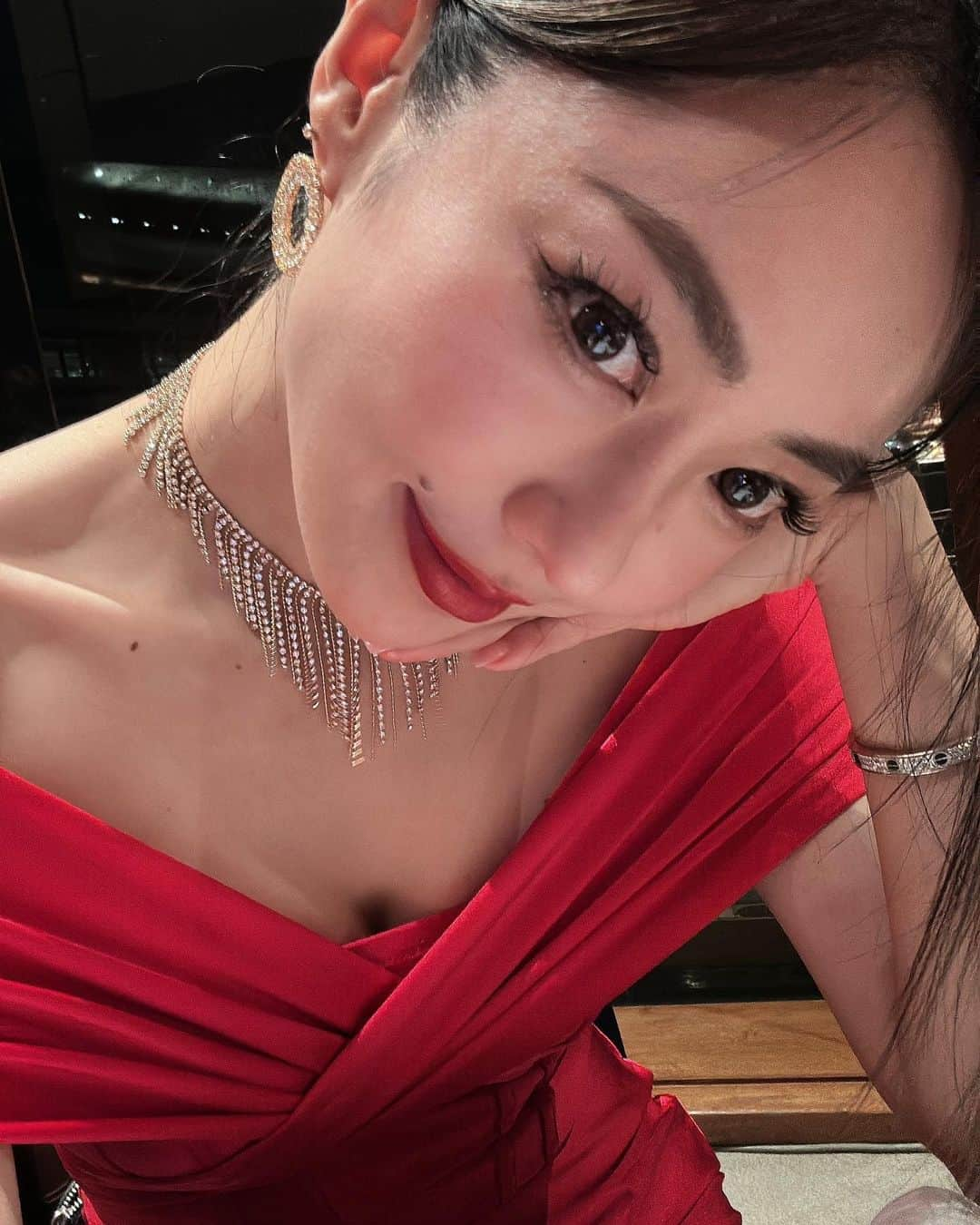 松岡李那さんのインスタグラム写真 - (松岡李那Instagram)「Dress Code RED❤️ Happy Birthday to my Dearest Amanda☺️✨✨stay pretty and healthy 🥰 #毎日投稿challenge  @linahxoxo 💕 #birthdayparty  #dresscode」10月9日 22時05分 - linahxoxo