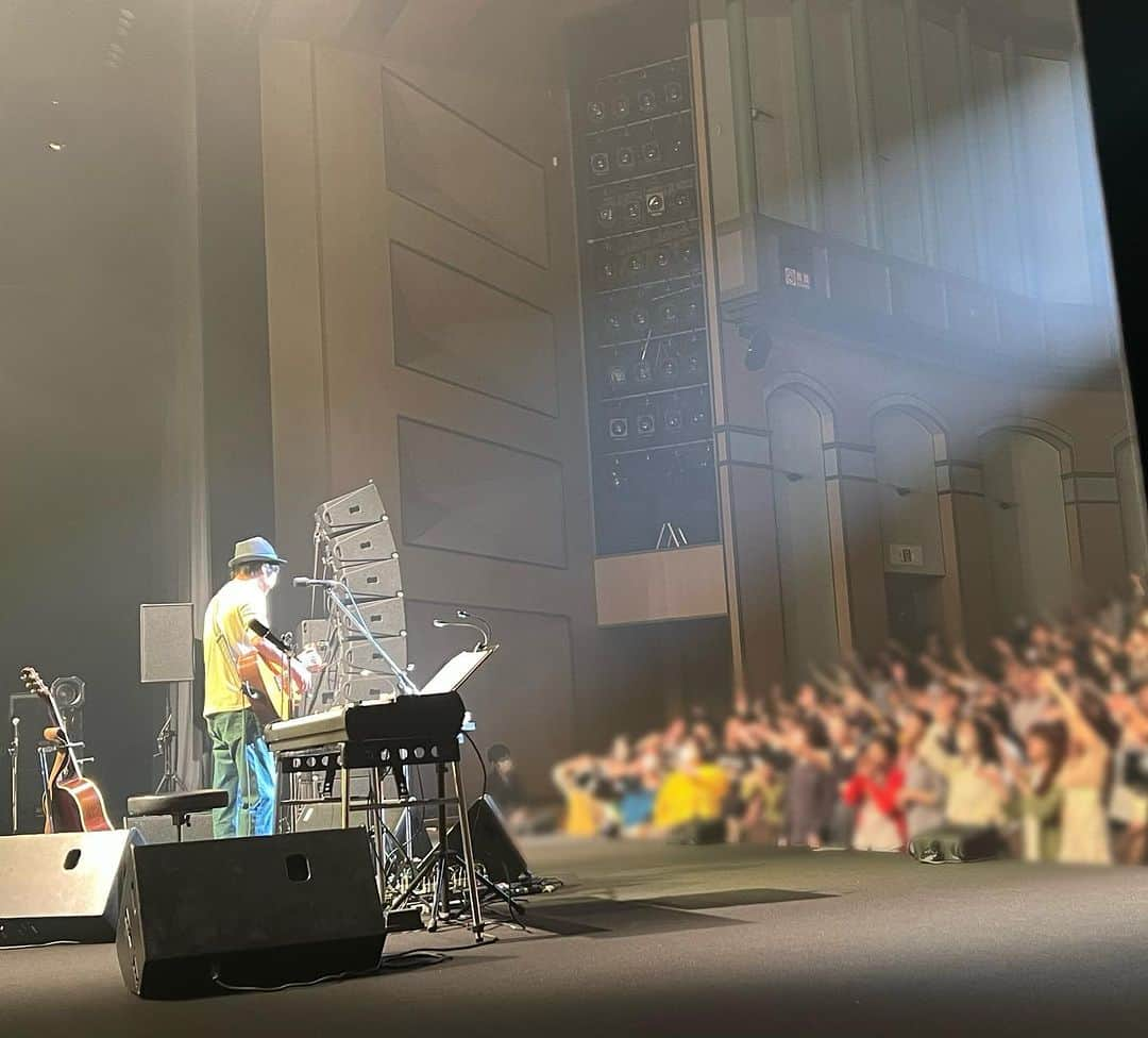 山崎まさよしさんのインスタグラム写真 - (山崎まさよしInstagram)「. #山崎まさよし 『“ONE KNIGHT STAND TOUR 2023”』  初日🎊 #ハーモニーホール座間  ありがとうございました!!!!  お次は10/21(土)水戸市民会館で お待ちしてます!!!🏃  ▼ https://www.office-augusta.com/yama/?p=1318 #OKST2023」10月9日 22時07分 - yamazaki_masayoshi_official