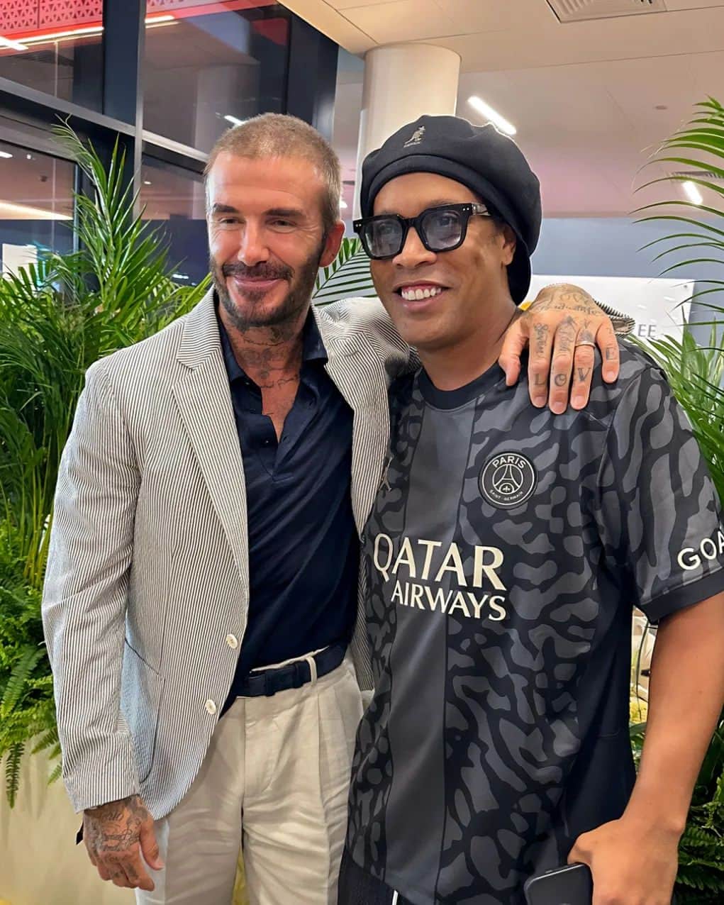 ロナウジーニョのインスタグラム：「Great to see you bro!! 🤙🏾」