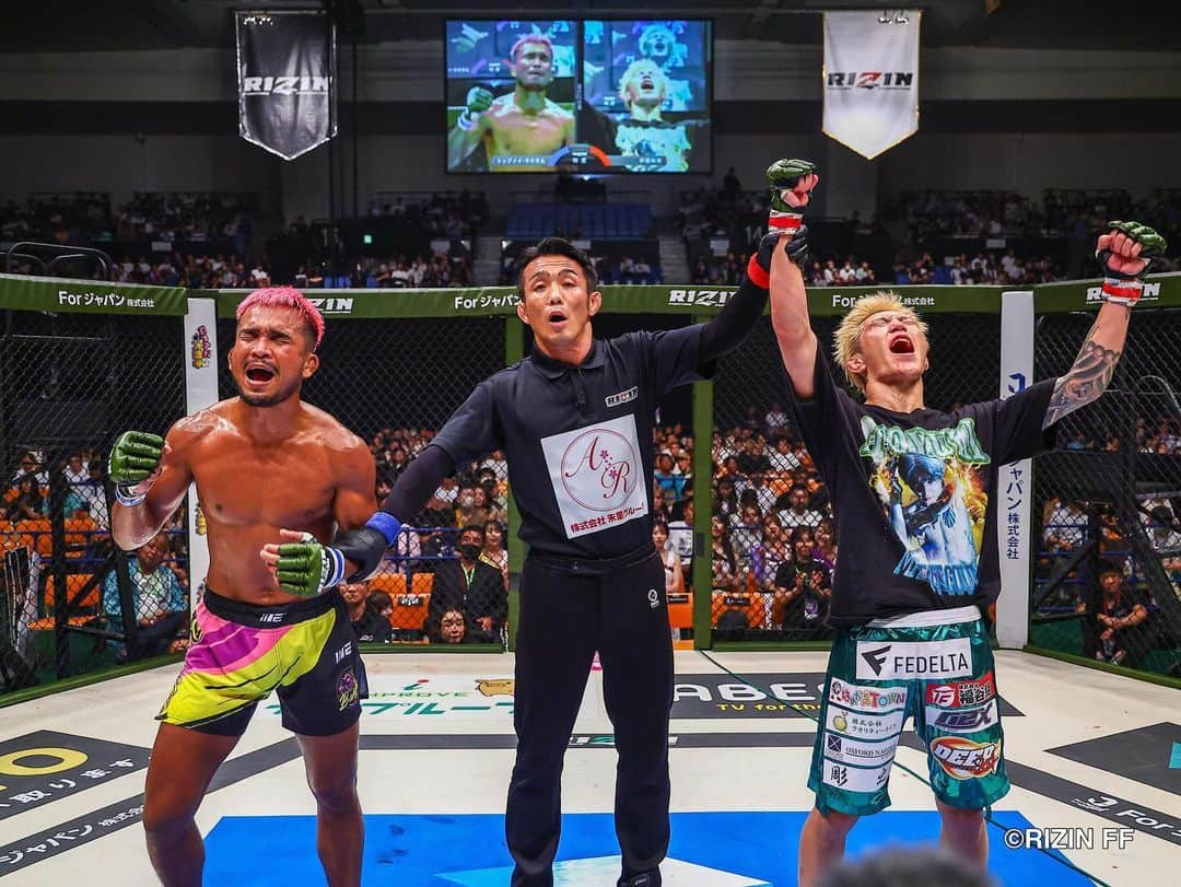 RIZIN FF OFFICIALさんのインスタグラム写真 - (RIZIN FF OFFICIALInstagram)「#RIZIN_LANDMARK6 Match,10 “𝐁𝐚𝐝 𝐁𝐥𝐨𝐨𝐝” ---------------- @yuki_mma defeats @topnoikiwram by Split Decisions(2-1). #rizin #rizinff #mma #fighter」10月9日 22時21分 - rizin_pr