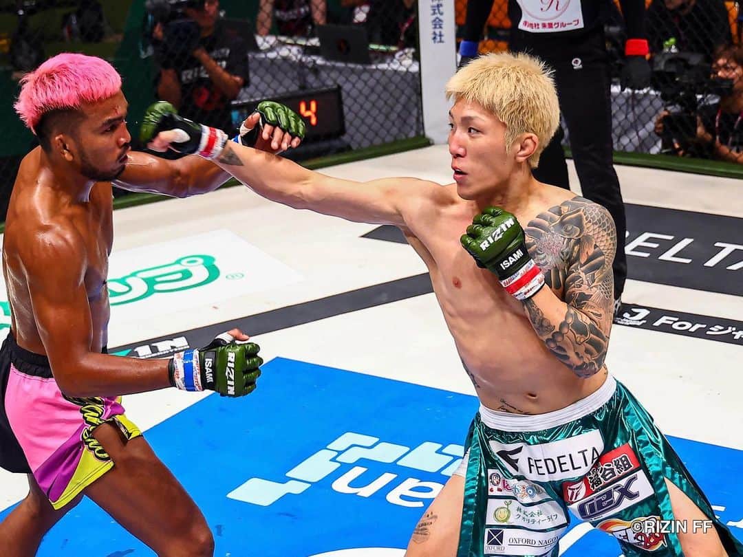RIZIN FF OFFICIALのインスタグラム