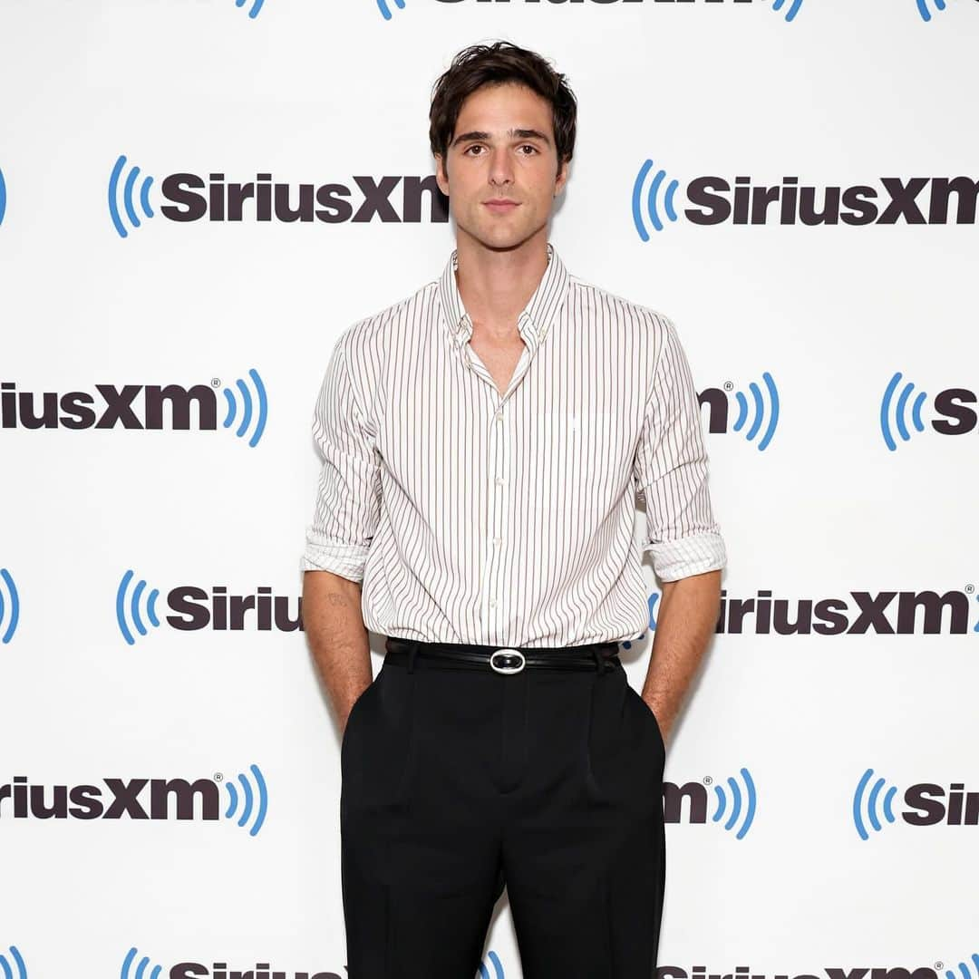 Blonde Saladさんのインスタグラム写真 - (Blonde SaladInstagram)「Best way to face this Monday? A new pic of Jacob Elordi in Saint Laurent by Anthony Vaccarello fresh from a photocall. 🔥  The actor wore a @ysl total look for Priscilla press conference at the 61st New York Film Festival.💘  📸 Courtesy of Saint Laurent   #JacobElordi #RedCarpet #Priscilla #NewYorkFilmFestival #TheBlondeSalad」10月9日 22時34分 - theblondesalad