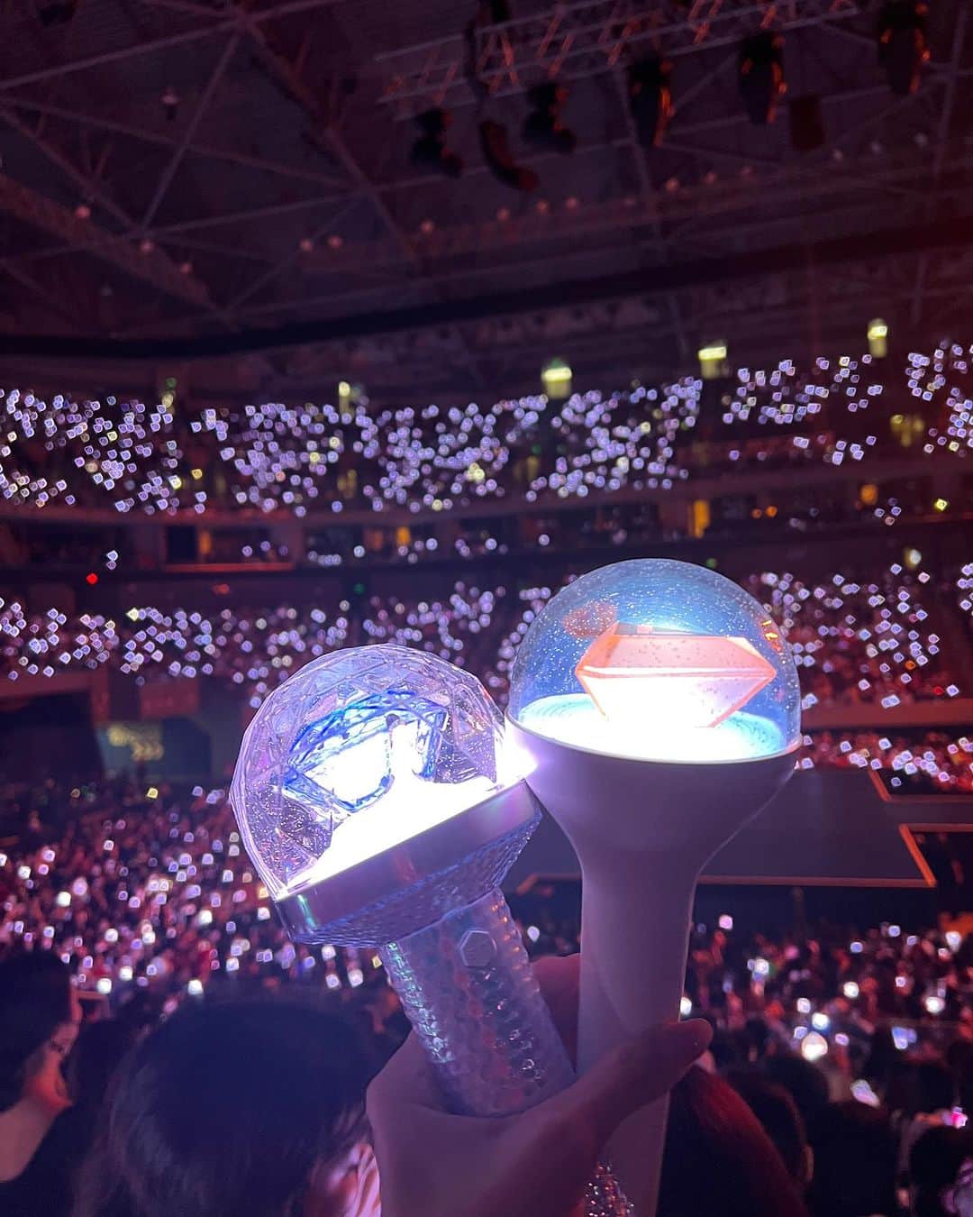 ミーガン・ヤングさんのインスタグラム写真 - (ミーガン・ヤングInstagram)「💎 A throwback to last year when we got to watch Seventeen's Be The Sun tour in Manila 😍 I'm soooooo excited for their tour in January 😆 praying I'm able to buy tickets for the section that I want!!! 💎」10月9日 23時10分 - meganbata