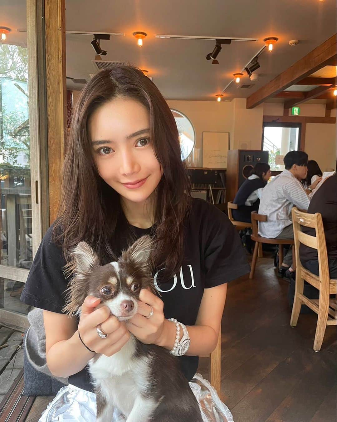 寺口智香のインスタグラム：「わふふ♥️ ゆきに可愛がった貰えて良かったねぇ」