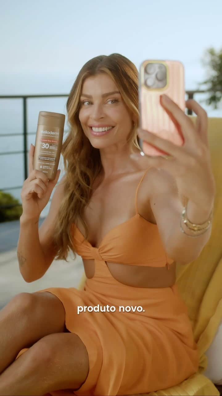 massaferaのインスタグラム：「Vem aí… ✨😍 Mais uma campanha linda da @helioderm! E fiquem de olho: nos próximos dias, vou começar a compartilhar novidades por aqui 👀 #EfeitoHelioderm #publicidade」