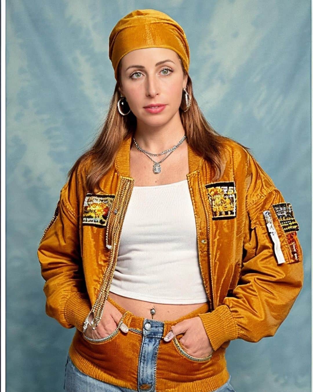 クリオ・ザッマッテーオのインスタグラム：「Quale Clio preferite? 🤣🤣 La versione…  1. Clio from the block  2. Rachel Green  3. Pink Lady 4. Blair Waldorf 5. Nancy di “Sid & Nancy”  6. Cher di “Clueless”  7. Quinn di “Glee” 8. Missy Elliott」
