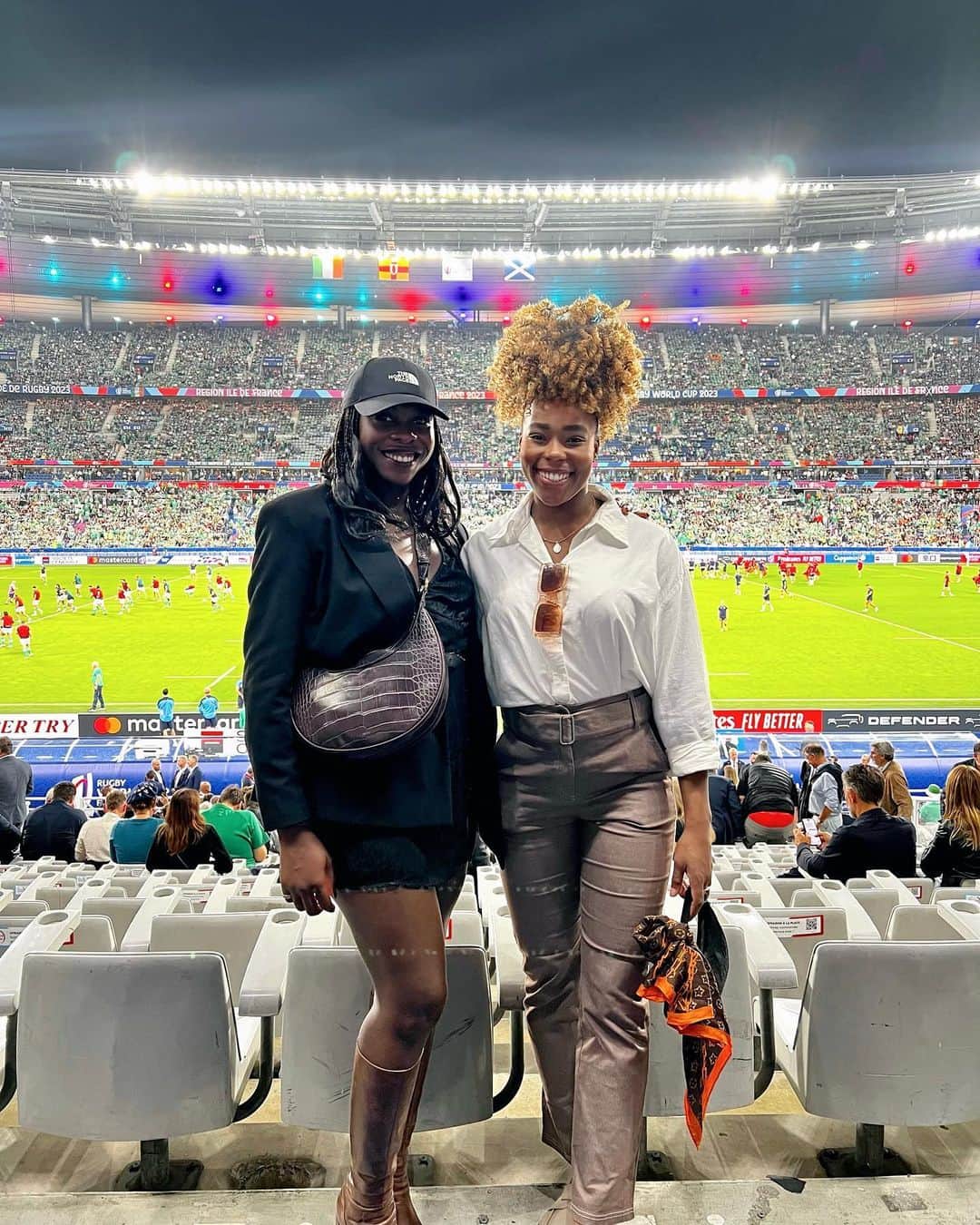 ステラ・アカクポのインスタグラム：「Ireland 🇮🇪 Ecosse 🏴󠁧󠁢󠁳󠁣󠁴󠁿 World Cup Rugby, Game day 🏉 With French Olympic Team 🐓」