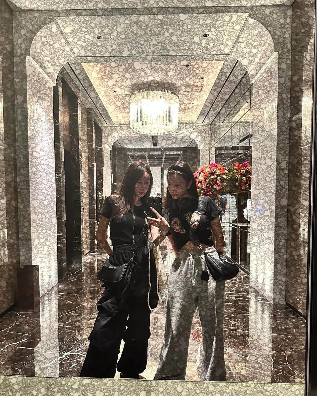 ゆかちんのインスタグラム：「𝑯𝒂𝒑𝒑𝒚 𝑩𝒊𝒓𝒕𝒉𝒅𝒂𝒚 ♡ 𝑨𝑵  二人の過去ツーショット集😉👍🏻📸 いつも仲良くしてくれてありがとう💖 @___an.gram___ これからもずっと大切にするね🤝🏻🌟」