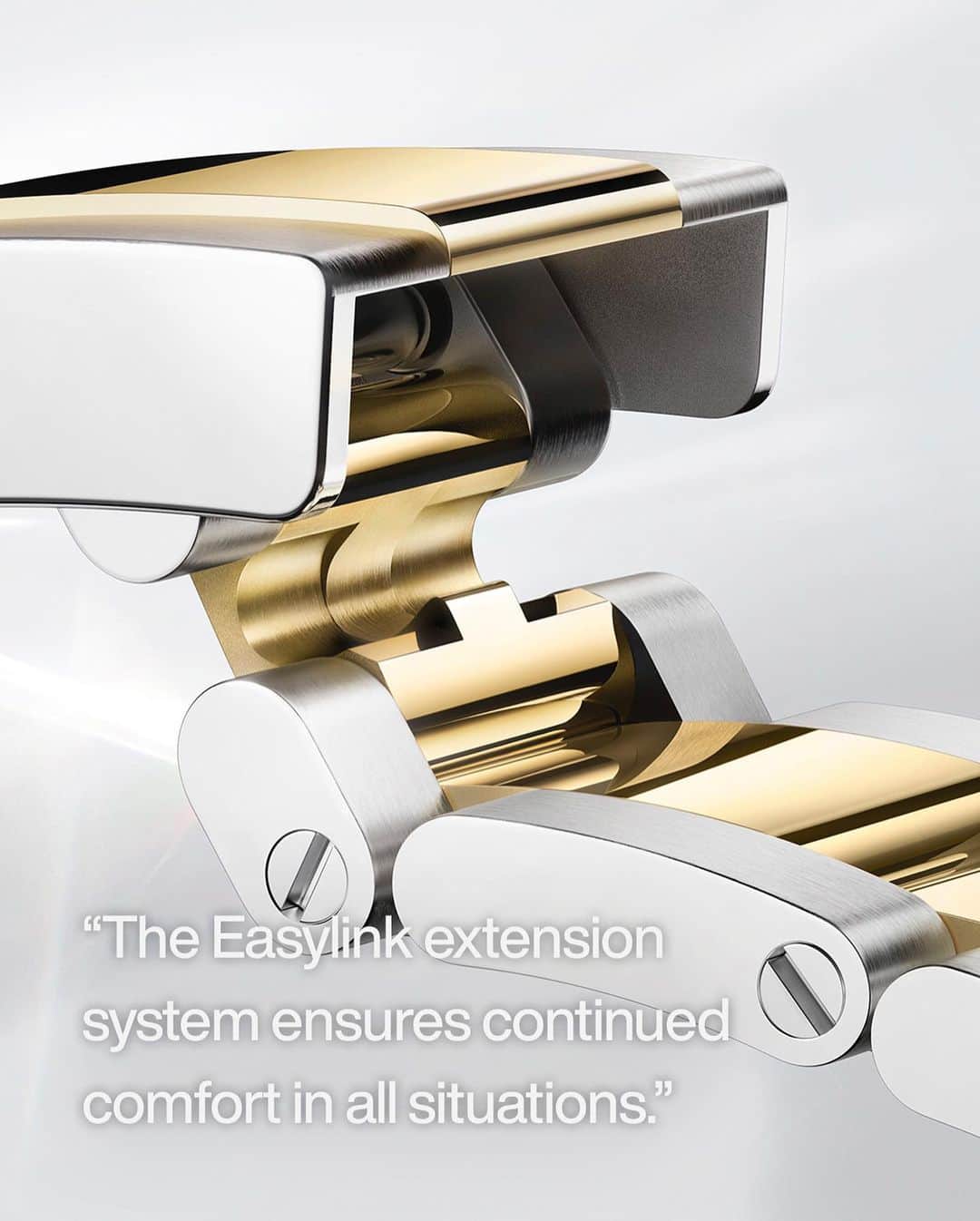 rolexさんのインスタグラム写真 - (rolexInstagram)「Our Easylink rapid extension system was patented in 1996. Concealed under the clasp, it allows the bracelet length to be adjusted, with a single move, by about 5 mm. It may not seem like much but it can be the difference between a “fitted” bracelet and a “perfectly fitted” one. At Rolex, perfection in the art of wear is never reached but pursued perpetually. The Easylink system ensures comfort in all situations because often it is through minute adjustments that excellence can be approached. #Rolex #Watchmaking #Perpetual」10月10日 1時01分 - rolex