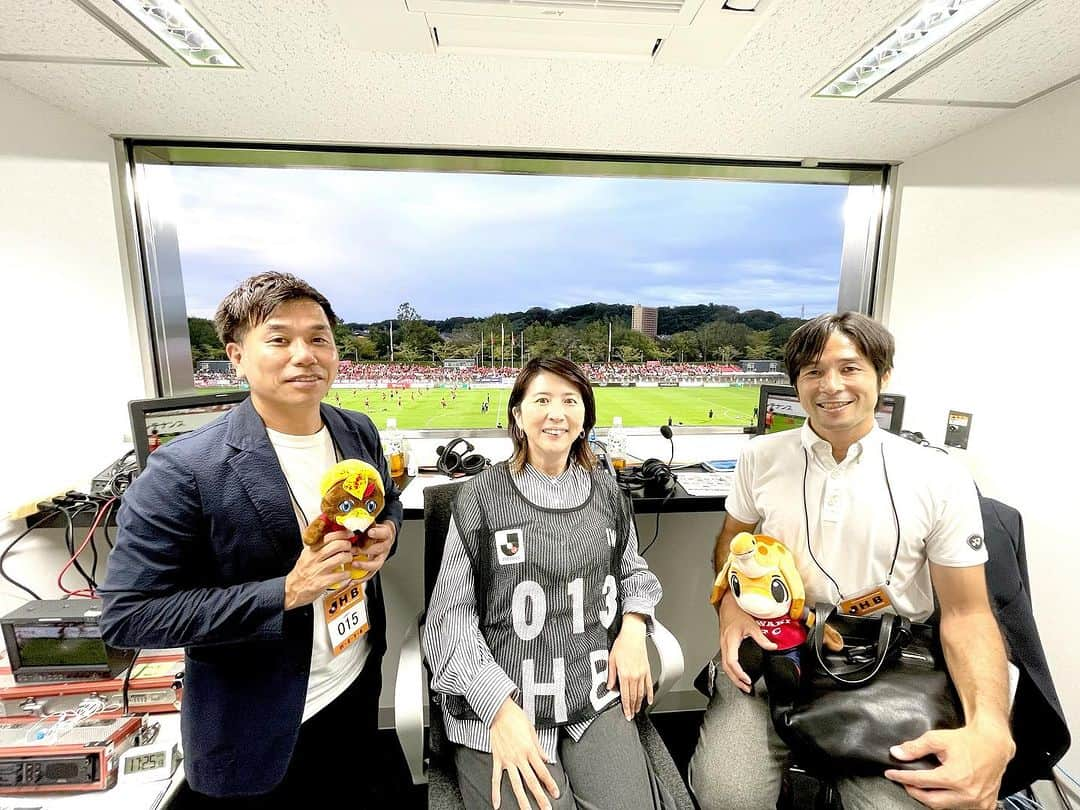 柴村直弥のインスタグラム：「@dazn_jpn  #Jリーグ #DAZN #解説 #いわき金沢 #いわきfc #ツエーゲン金沢  #yonex #ヨネックス #シャツ #kits #バッグ @kits_london」