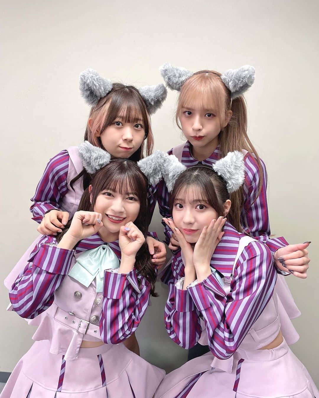 わーすたのインスタグラム：「👗New costume!👗  わーすた秋冬制服に衣替えしました🍂❄️ Costume Designer @teaaaharu   #wasuta #わーすた #制服 #jpop #idol #japanesegirl #かわいい #kawaii #harajuku #japaneseidol #japaneseidols #japanesemusic #アイドル #アイドル衣装 #와스타」