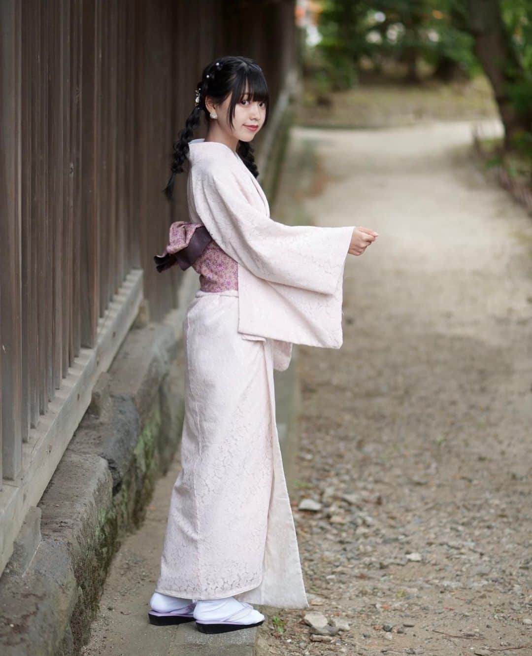 髙橋莉瑚のインスタグラム：「浅草着物撮影👘楽しかったです❕ 📷タカスケさん」