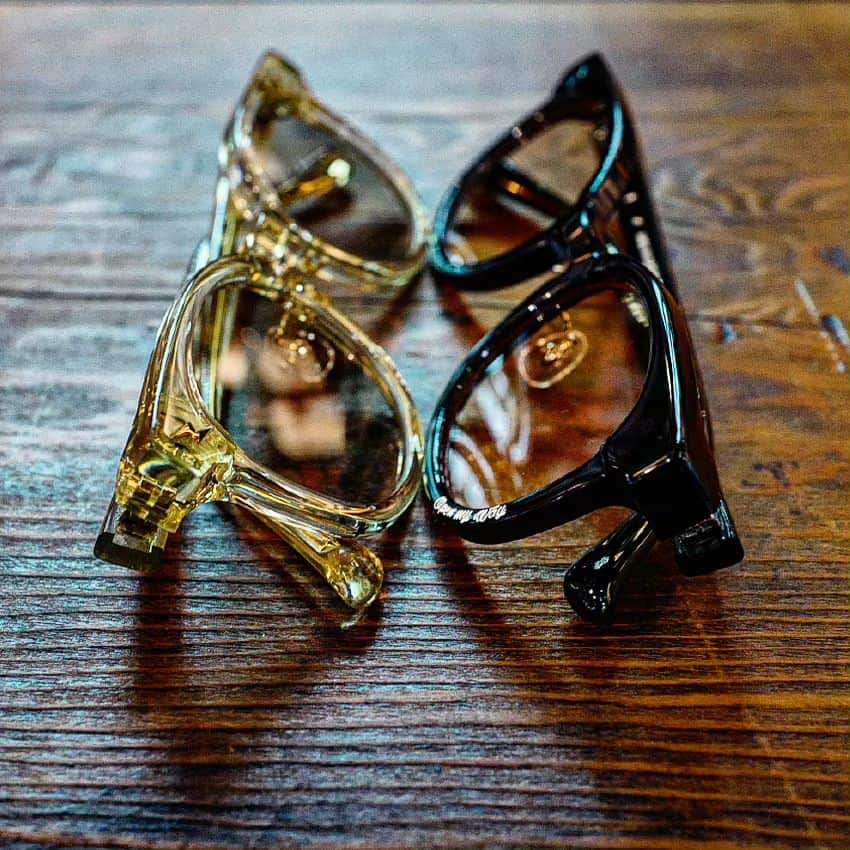 のインスタグラム：「今夜20:00 Start ☞ Open.my way Restock.  ⚡︎ ⚡︎ ⚡︎  販売期間：今夜20:00～10月11日（水）23:59迄 お支払い方法：全て可能 発送日：明日10月11日～  #BlazeGaze #フラットレンズ #フラットレンズサングラス #MatteBlack #nsh #Madeinshibuya #eyewear #barber #sunglasses #ティアドロップ #eyewearfashion #eyeweartrends #eyeweardesign #eyewearfashion #サングラス #eyecatcher #japaneseacetate #OneCross #眼鏡 #shade #productdesign #Goingmyway #Japaneseeyewear #Openmyway #Japanesecomponents #Shibuya #nsh #Openmyway2 #leica #Takeiteasy #LeicaCamera #shibuyacrossing」