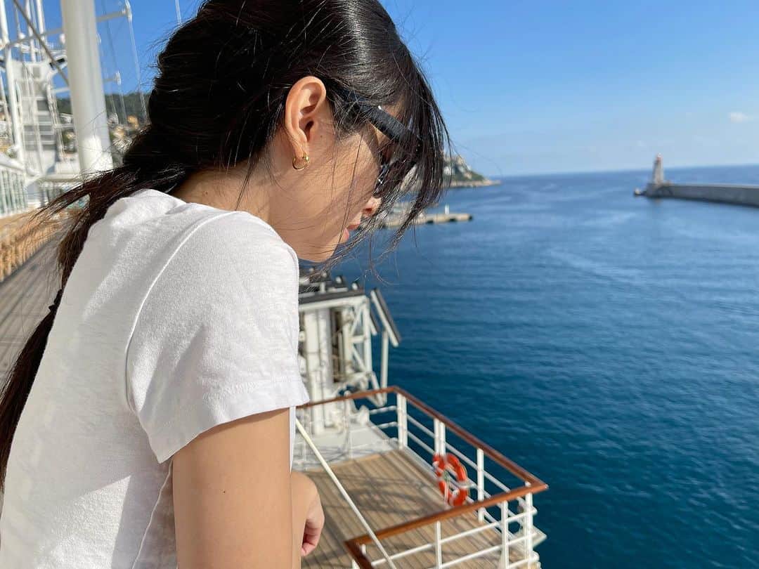 ポーイ・タリーチャダー ペッチャラットのインスタグラム：「I will be residing in a charming abode for the duration of a week. @clubmed2」