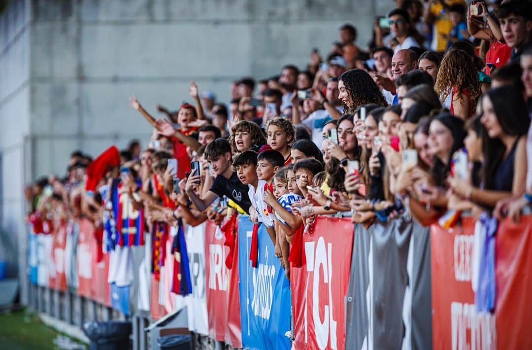 サッカー スペイン代表チームさんのインスタグラム写真 - (サッカー スペイン代表チームInstagram)「✅ ¡¡𝗣𝗿𝗶𝗺𝗲𝗿 𝗲𝗻𝘁𝗿𝗲𝗻𝗮𝗺𝗶𝗲𝗻𝘁𝗼 𝗰𝗼𝗺𝗽𝗹𝗲𝘁𝗮𝗱𝗼!!   #VamosEspaña | #EURO2024」10月10日 4時20分 - sefutbol