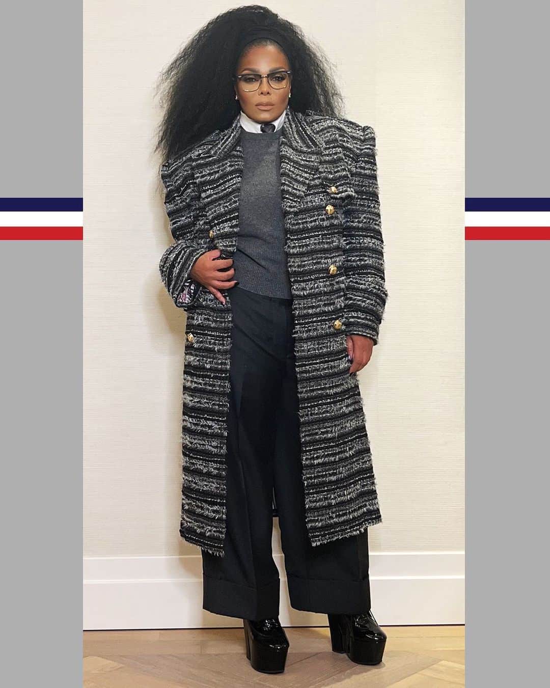 ジャネット・ジャクソンのインスタグラム：「Thom Browne ♥️  Clothing: @thombrowne Makeup, Hair & 📸: @prestonmakeup」