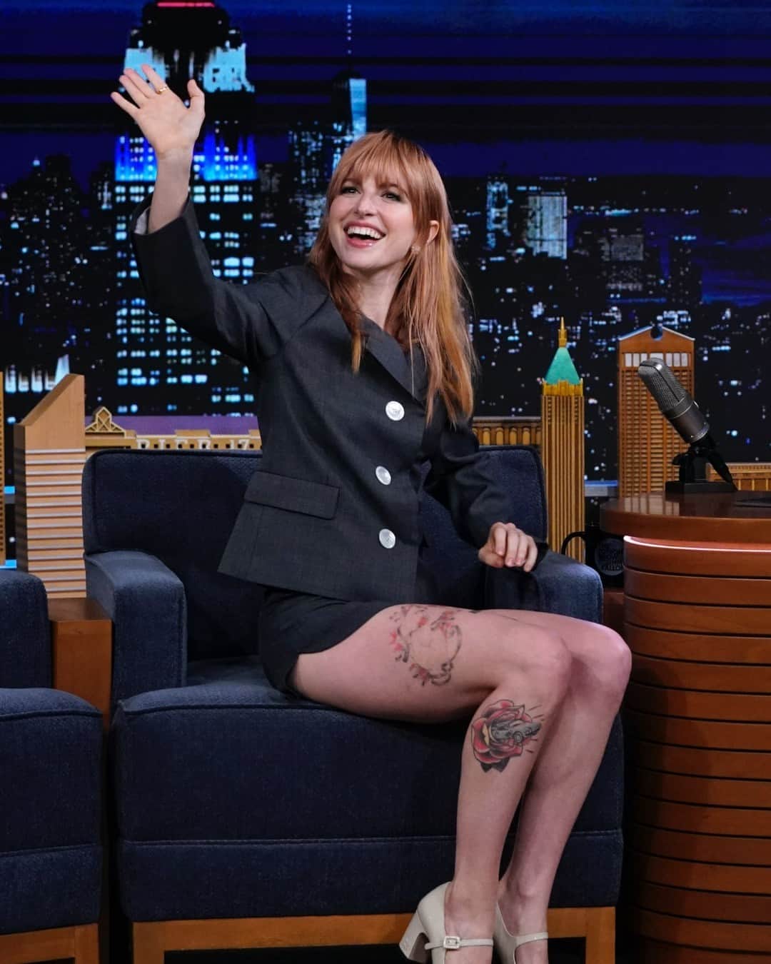 Nylon Magazineのインスタグラム：「#NYLONFitPicks: From Hayley Williams' mini gray ShuShu/Tong set to Michelle Zauner in Sandy Liang — link in bio for our weekly roundup of our favorite celebrity looks. [Getty]」