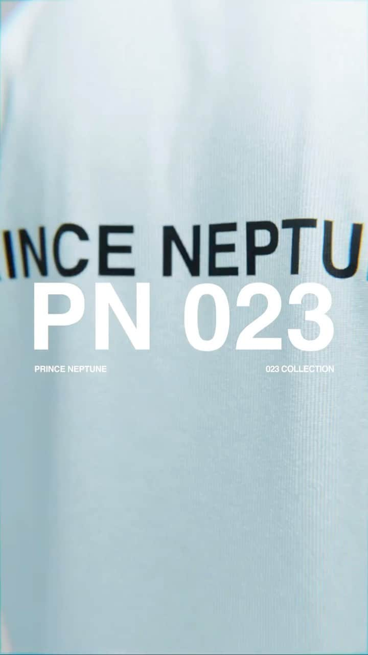 コーディー・シンプソンのインスタグラム：「Dropped the new PRINCE NEPTUNE focal collection. As founder and creative director of this brand I’m psyched on where we are heading. This is the first foray into a new era loading.. Go check it out and support us if you feel it. New essential garments crafted with the ocean in mind. PN 023 @princeneptune」