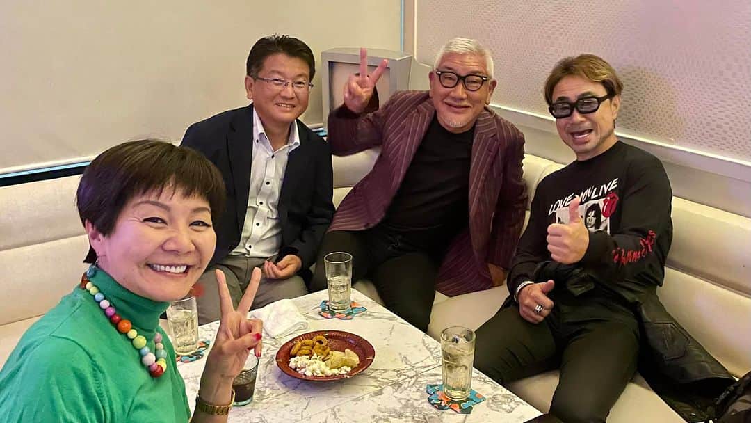 山本華世のインスタグラム：「飲食店のレジェンドの皆様。平成、令和の子達を指導する時は昭和を捨てて‼️他にも色々と刺激になる話しをありがとうございました。」