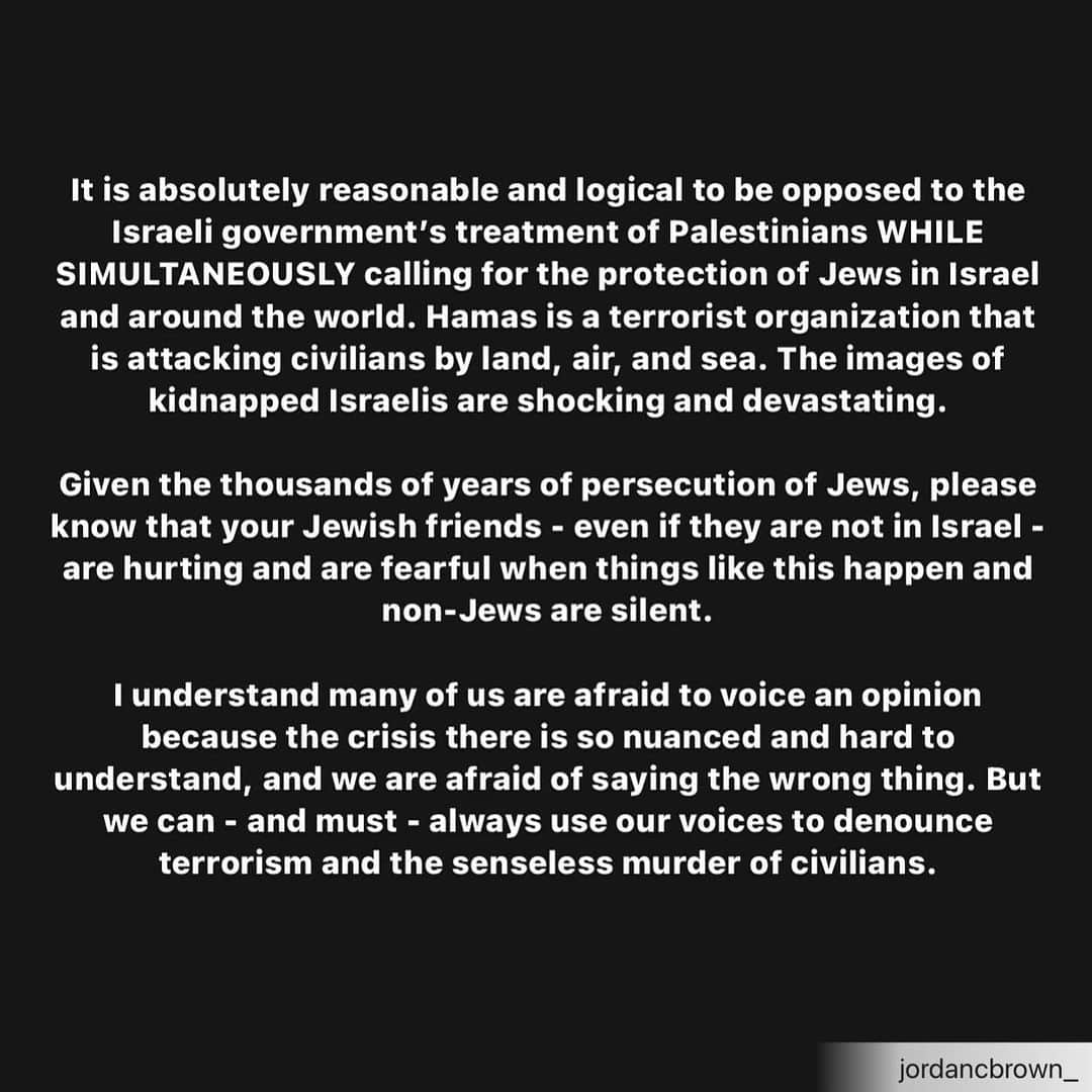 ビジー・フィリップスのインスタグラム：「thank you to  @jordancbrown_  for these words. i have felt overwhelmed with grief these past 2 days. my heart continues to break and i will continue to pray and work in all the ways i can for peace.」