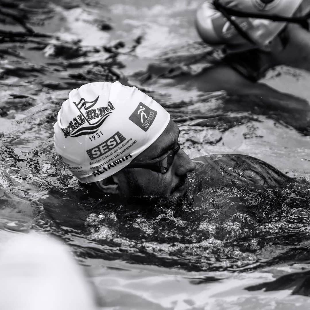 ルイス・アルタミル・メロさんのインスタグラム写真 - (ルイス・アルタミル・メロInstagram)「"Nothing to lose, but everything to win"  Boa semanaa !!! 🏊🏽‍♂️🏊🏽‍♂️🏊🏽‍♂️  📸: @andre.gorki   @sesiceara @idealswimteam  @idealclube  @ergosfortaleza @academial3  #SESICeará #SESISaúde #BolsaEsporteFortaleza #Secel #EsporteLazerFortaleza」10月10日 9時03分 - luizaltamir96