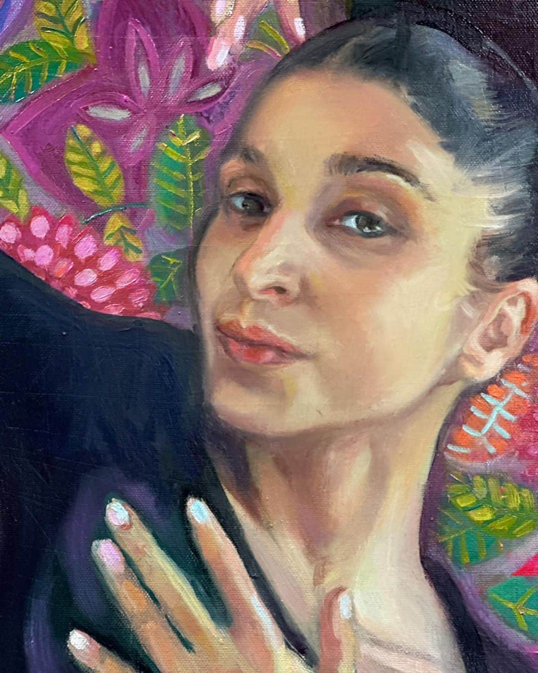 ヨアナバラシーさんのインスタグラム写真 - (ヨアナバラシーInstagram)「Shoshana , oil on canvas , detail - an older portrait of my daughter Shoshana 2021 - I still like it but cannot decide which close up is best so scroll to see all #painting #oilpainting #contemporarypainting #portrait #portraitpainter #portraiture##paintersofinstagram #girlpainting #oilpainting #finearts」10月10日 9時23分 - yoanabaraschi