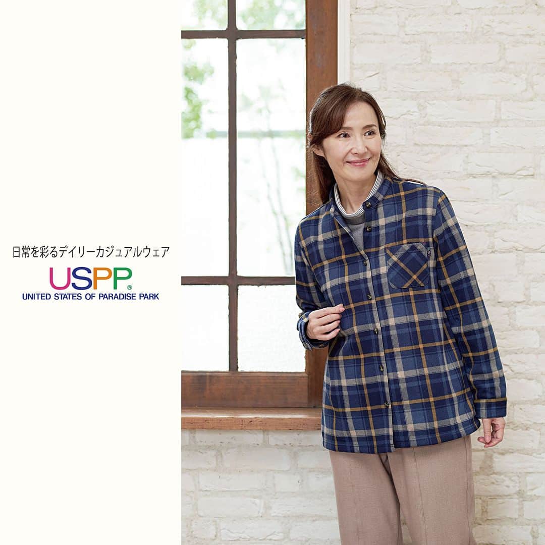 しまむらさんのインスタグラム写真 - (しまむらInstagram)「「USPP(ユー・エス・ピー・ピー)」　秋冬のお出かけにピッタリ！ふんわり軽くて暖かなコーディネートを楽しめる新作アイテムが登場！ USPPは【普段着をおしゃれに】をキーワードに、着た時の快適さや、着心地の良さを意識した、日常を彩るデイリーカジュアルウェアを提案するブランドです。  【掲載コーデ①】 うっとりなめらかな肌さわりのプルオーバーに、ふんわり暖かいブークレの軽量ジャケットで、トレンド感のある大人カジュアルスタイルに！ ジャケットは、ゆったりしたサイズ感なので厚手のニットの上からでも気軽に羽織れて、秋冬通して長く楽しめるアイテムです！ボトムは、秋冬にぴったりの裏フリース素材で暖かく、ストレッチの効いた素材で穿きやすいです。  品名：UPカチオンプルオーバー 品番：591-2767 掲載色：中灰 サイズ：M/L 価格：本体 990円(税込み 1,089円)  品名：UPブークレノーカラージャケット 品番：596-0181 掲載色：淡薄橙 サイズ：M/L 価格：本体 2,200円(税込み 2,420円)  品名：UPチドリ裏フリースパンツ  品番：594-0685  掲載色：濃黒  サイズ：M/L  価格：本体 1,990円(税込み 2,189円)  【掲載コーデ②】 裏起毛のハイネックプルオーバーに、軽くて暖かいボアフリースキルティングのベストを羽織ったら、スポーティーな軽快さをプラスしたお出かけが楽しくなるコーディネートに！ ベストのボタンは、トップまで閉めることで首周りまで暖かく、冬にはコートやジャケットインとしても重宝します！  品名：UP裏起毛プルオーバー 品番：591-2759 掲載色：中紺 サイズ：M/L 価格：本体 990円(税込み 1,089円)  品名：UPボアフリースベスト 品番：595-0318 掲載色：中茶 サイズ：M/L 価格：本体 1,790円(税込み 1,969円)  品名：UPグレンチェック裏フリースパンツ  品番：594-0713  掲載色：濃灰  サイズ：M/L  価格：本体 1,990円(税込み 2,189円) 【掲載コーデ③】 細ピッチボーダーのうっとりなめらかな肌さわりのプルオーバーに、軽くて暖かい裏起毛素材のカーディガンをプラスで、お買物・お出かけ・おうち着にと、幅広いシーンで楽しめる、デイリースタイルの完成！ 着回し力抜群のカーディガンには、あると便利なポケット付きで、前はドット釦開きなので、留め外しも楽チン！ボトムは、シックな色合いでコーディネートしやすく、裏フリース素材で暖かく寒い冬にぴったりです。  品名：UPカチオンBDプルオーバー 品番：591-2783 掲載色：中青 サイズ：M/L 価格：本体 990円(税込み 1,089円)  品名：UP裏起毛カーディガン 品番：596-0185 掲載色：濃黄 サイズ：M/L 価格：本体 1,490円(税込み 1,639円)  【掲載コーデ④】 うっとりなめらかな肌さわりのプルオーバーに、裏起毛シャツを重ね着で、寒い日もほかほか暖かいのに着ぶくれしない、動きやすいコーディネートを楽しめます！ 裏起毛シャツは羽織りとしても活躍します♪  品名：UPカチオンプルオーバー 品番：591-2767 掲載色：濃灰 サイズ：M/L 価格：本体 990円(税込み 1,089円)  品名：UPウラキポケット付シャツ 品番：596-0116 掲載色：濃青 サイズ：M/L 価格：本体 1,490円(税込み 1,639円)  　「USPP(ユー・エス・ピー・ピー)」の商品は全国の店舗で発売中！ オンラインストアでも発売しておりますので、是非チェックしてみてください！  #PR　#しまむら #しまパト ＃しまぱと ＃しまむらパトロール #しまむら購入品 #しまむらコーデ #USPPしまむらコラボ #猫ワンポイント #ミセスファッション #ミセスファッションコーデ #ミセスカジュアル #60代コーデ #アラカン #70代コーデ」10月10日 10時00分 - grshimamura