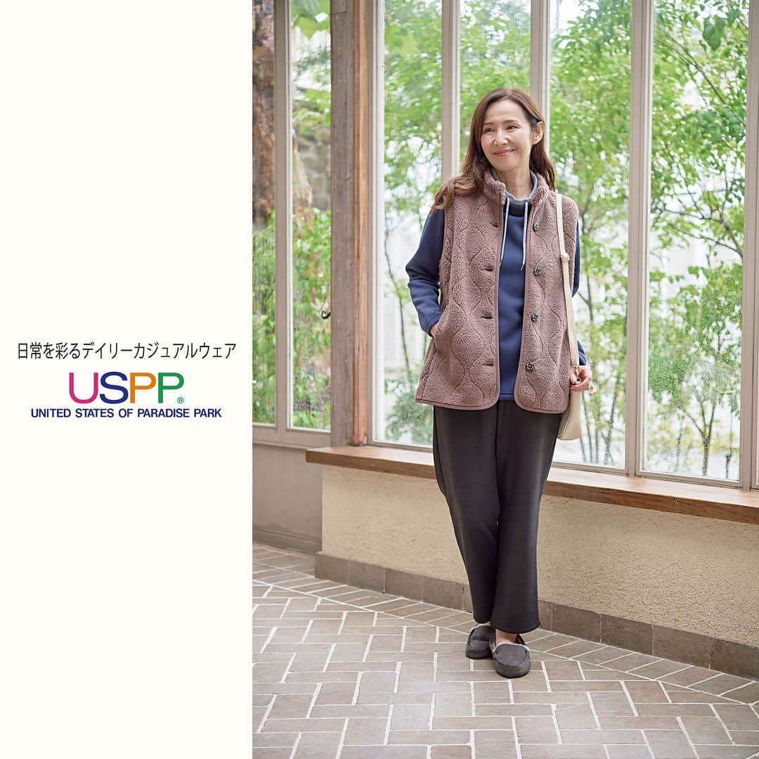 しまむらさんのインスタグラム写真 - (しまむらInstagram)「「USPP(ユー・エス・ピー・ピー)」　秋冬のお出かけにピッタリ！ふんわり軽くて暖かなコーディネートを楽しめる新作アイテムが登場！ USPPは【普段着をおしゃれに】をキーワードに、着た時の快適さや、着心地の良さを意識した、日常を彩るデイリーカジュアルウェアを提案するブランドです。  【掲載コーデ①】 うっとりなめらかな肌さわりのプルオーバーに、ふんわり暖かいブークレの軽量ジャケットで、トレンド感のある大人カジュアルスタイルに！ ジャケットは、ゆったりしたサイズ感なので厚手のニットの上からでも気軽に羽織れて、秋冬通して長く楽しめるアイテムです！ボトムは、秋冬にぴったりの裏フリース素材で暖かく、ストレッチの効いた素材で穿きやすいです。  品名：UPカチオンプルオーバー 品番：591-2767 掲載色：中灰 サイズ：M/L 価格：本体 990円(税込み 1,089円)  品名：UPブークレノーカラージャケット 品番：596-0181 掲載色：淡薄橙 サイズ：M/L 価格：本体 2,200円(税込み 2,420円)  品名：UPチドリ裏フリースパンツ  品番：594-0685  掲載色：濃黒  サイズ：M/L  価格：本体 1,990円(税込み 2,189円)  【掲載コーデ②】 裏起毛のハイネックプルオーバーに、軽くて暖かいボアフリースキルティングのベストを羽織ったら、スポーティーな軽快さをプラスしたお出かけが楽しくなるコーディネートに！ ベストのボタンは、トップまで閉めることで首周りまで暖かく、冬にはコートやジャケットインとしても重宝します！  品名：UP裏起毛プルオーバー 品番：591-2759 掲載色：中紺 サイズ：M/L 価格：本体 990円(税込み 1,089円)  品名：UPボアフリースベスト 品番：595-0318 掲載色：中茶 サイズ：M/L 価格：本体 1,790円(税込み 1,969円)  品名：UPグレンチェック裏フリースパンツ  品番：594-0713  掲載色：濃灰  サイズ：M/L  価格：本体 1,990円(税込み 2,189円) 【掲載コーデ③】 細ピッチボーダーのうっとりなめらかな肌さわりのプルオーバーに、軽くて暖かい裏起毛素材のカーディガンをプラスで、お買物・お出かけ・おうち着にと、幅広いシーンで楽しめる、デイリースタイルの完成！ 着回し力抜群のカーディガンには、あると便利なポケット付きで、前はドット釦開きなので、留め外しも楽チン！ボトムは、シックな色合いでコーディネートしやすく、裏フリース素材で暖かく寒い冬にぴったりです。  品名：UPカチオンBDプルオーバー 品番：591-2783 掲載色：中青 サイズ：M/L 価格：本体 990円(税込み 1,089円)  品名：UP裏起毛カーディガン 品番：596-0185 掲載色：濃黄 サイズ：M/L 価格：本体 1,490円(税込み 1,639円)  【掲載コーデ④】 うっとりなめらかな肌さわりのプルオーバーに、裏起毛シャツを重ね着で、寒い日もほかほか暖かいのに着ぶくれしない、動きやすいコーディネートを楽しめます！ 裏起毛シャツは羽織りとしても活躍します♪  品名：UPカチオンプルオーバー 品番：591-2767 掲載色：濃灰 サイズ：M/L 価格：本体 990円(税込み 1,089円)  品名：UPウラキポケット付シャツ 品番：596-0116 掲載色：濃青 サイズ：M/L 価格：本体 1,490円(税込み 1,639円)  　「USPP(ユー・エス・ピー・ピー)」の商品は全国の店舗で発売中！ オンラインストアでも発売しておりますので、是非チェックしてみてください！  #PR　#しまむら #しまパト ＃しまぱと ＃しまむらパトロール #しまむら購入品 #しまむらコーデ #USPPしまむらコラボ #猫ワンポイント #ミセスファッション #ミセスファッションコーデ #ミセスカジュアル #60代コーデ #アラカン #70代コーデ」10月10日 10時00分 - grshimamura