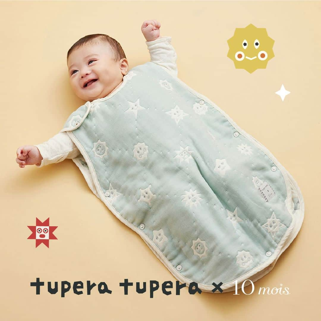 10mois(ディモワ) web shopさんのインスタグラム写真 - (10mois(ディモワ) web shopInstagram)「【tupera tupera×10moisコラボレーションアイテム本日発売！】  ディモワ公式オンラインショップ、直営店舗にて、 tupera tuperaのアイテムを発売致しました！  肌着やスリーパー、ケットなど 新生児から使えるアイテムをはじめ  アニバーサリータオルやお洋服など 特別な日はもちろん、日常使いもできるアイテム  毎日のお食事シーンがわくわくするような ベビー食器、お食事マット、マロービブ  素敵な１週間を過ごせますように、 と願いを込めてデザインされた 入園入学バッグなど  今回のコラボレーションテーマである “天体"にまつわるさまざまなモチーフを使って tupera tuperaと10moisが一緒につくった スペシャルなアイテムです。  -  tupera tupera×10mois コラボアイテムの詳細は ストーリーズ、または、プロフィールハイライトの リンクからご覧ください🌜  -  tupera tupera [ツペラツペラ] 亀山達矢(@kameyamatatsuya_tupera)と中川敦子 (@tupera_nakagawa )によるユニット。絵本やイラストレーションをはじめ、工作、ワークショップ、アートディレクション、舞台美術、アニメー ション、雑貨など、様々な分野で幅広く活動している。著書「#かおノート 」(コクヨ)、「#やさいさん 」(学研教育出版)、「#パンダ銭湯 」（絵本館）、「#うんこしりとり 」(白泉社)など多数。海外でも様々な国で翻訳出版されている。2019年にやなせたかしさんの遺志を継いで創設された第1回やなせたかし文化賞の大賞を受賞。武蔵野美術大学油絵学科版画 専攻客員教授、大阪樟蔭女子大学 客員教授。  -  #tuperatupera #ツペラツペラ #10mois #ディモワ #出産祝い #ベビー用品 #ベビーグッズ #新生児肌着 #ベビー食器 #離乳食準備 #ベビー服 #スリーパー #絵本 #絵本読み聞かせ #入園準備 #入学準備」10月10日 10時13分 - 10mois_official