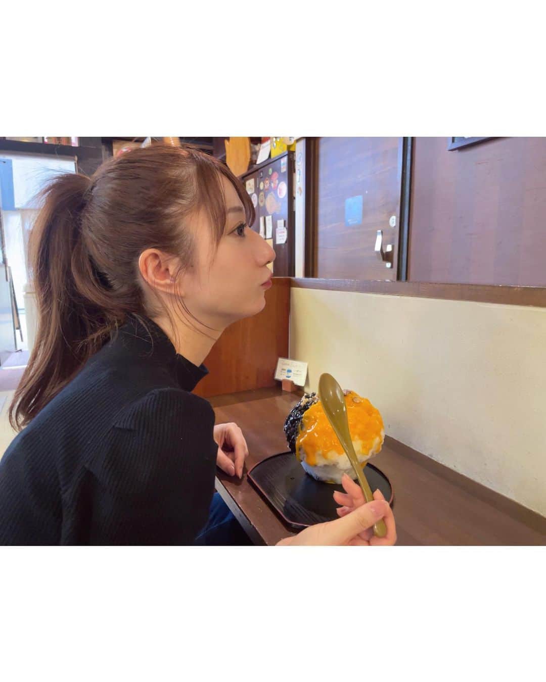 池田愛恵里さんのインスタグラム写真 - (池田愛恵里Instagram)「かき氷食べてるとき本当に幸せ☺️がんばれそう〜🫠🤍 お仕事が午前中で終わったのでうきうきでかき氷はしごしてきました♡  最近食べたかき氷たち！ かぼちゃと黒ごまも美味しかったし🎃 ずんだは安定に大好きやし！ 海苔のはリピートしに行ったくらい美味しかったです🫶」10月10日 21時32分 - ikeda_aeri